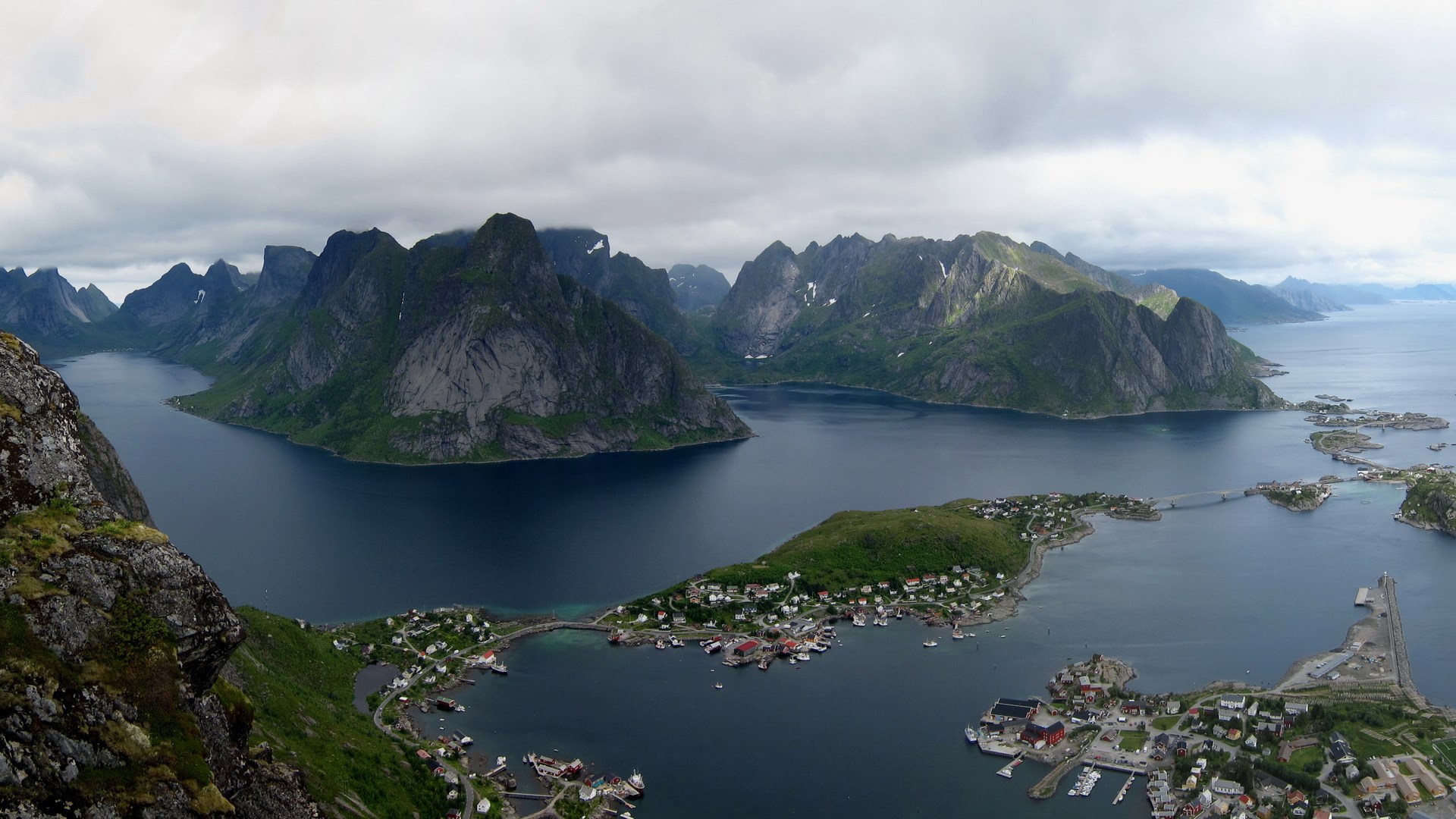 Lofoten Islands, Norway, with villages and mountains HD Wallpaper