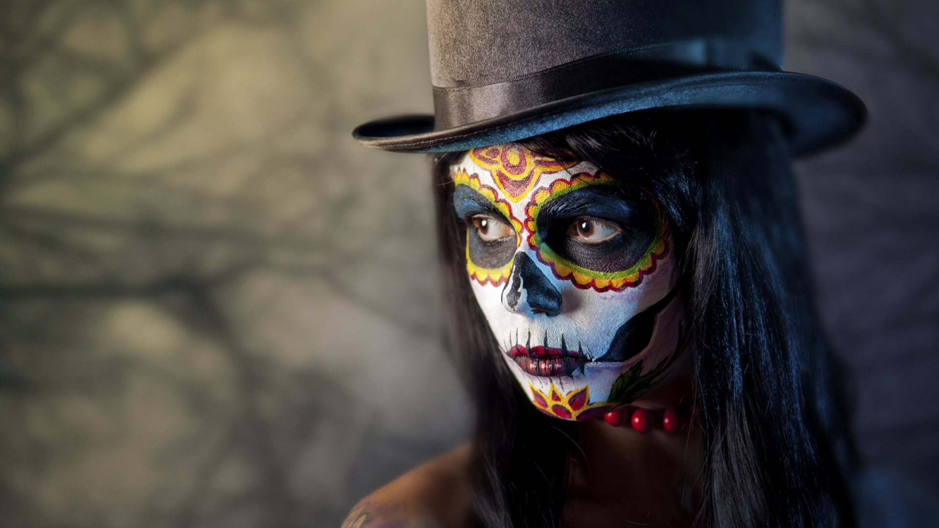 Woman with Day of the Dead face paint and top hat HD Wallpaper
