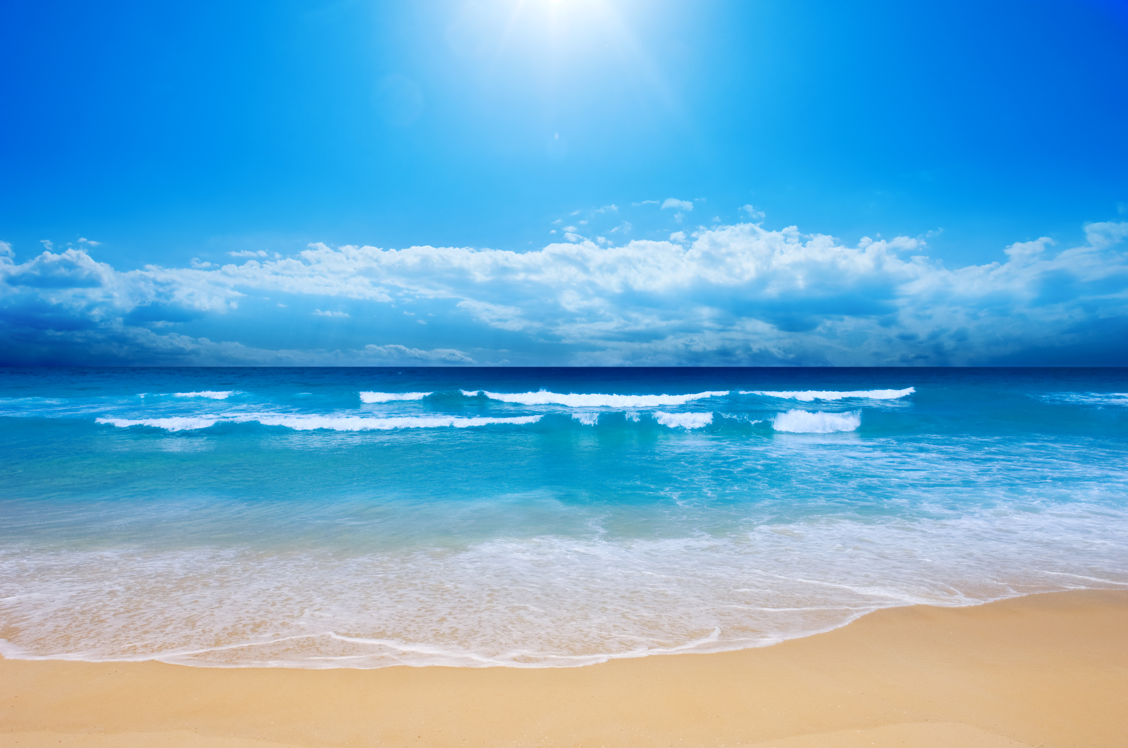 Beach with Ocean Waves and Blue Sky HD Wallpaper