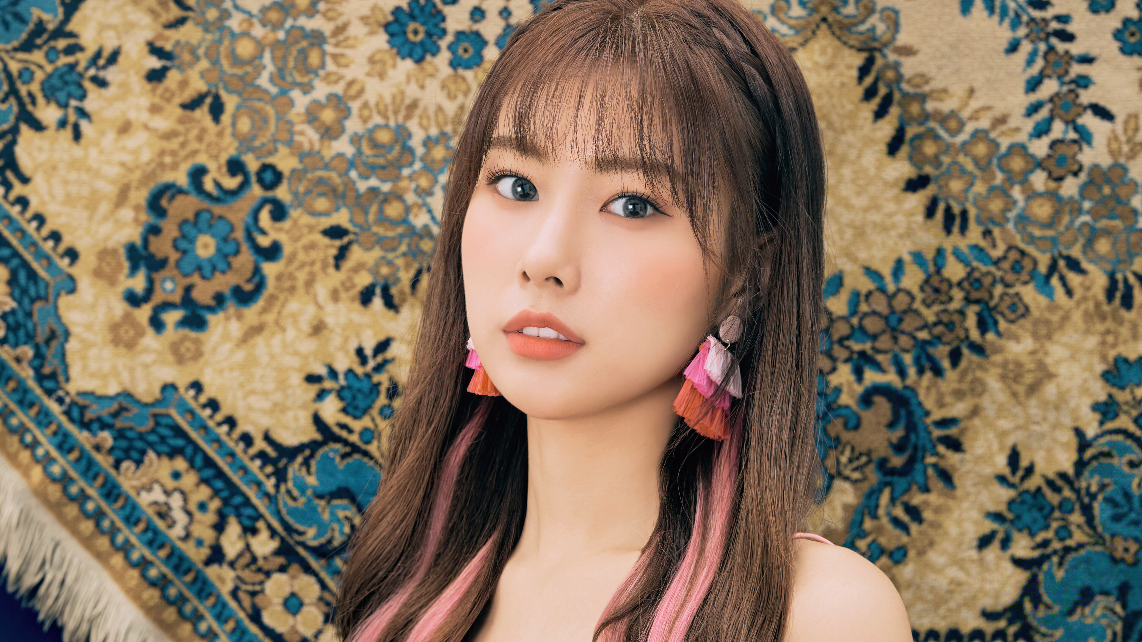Kang Hyewon from IZ*ONE HD Wallpaper