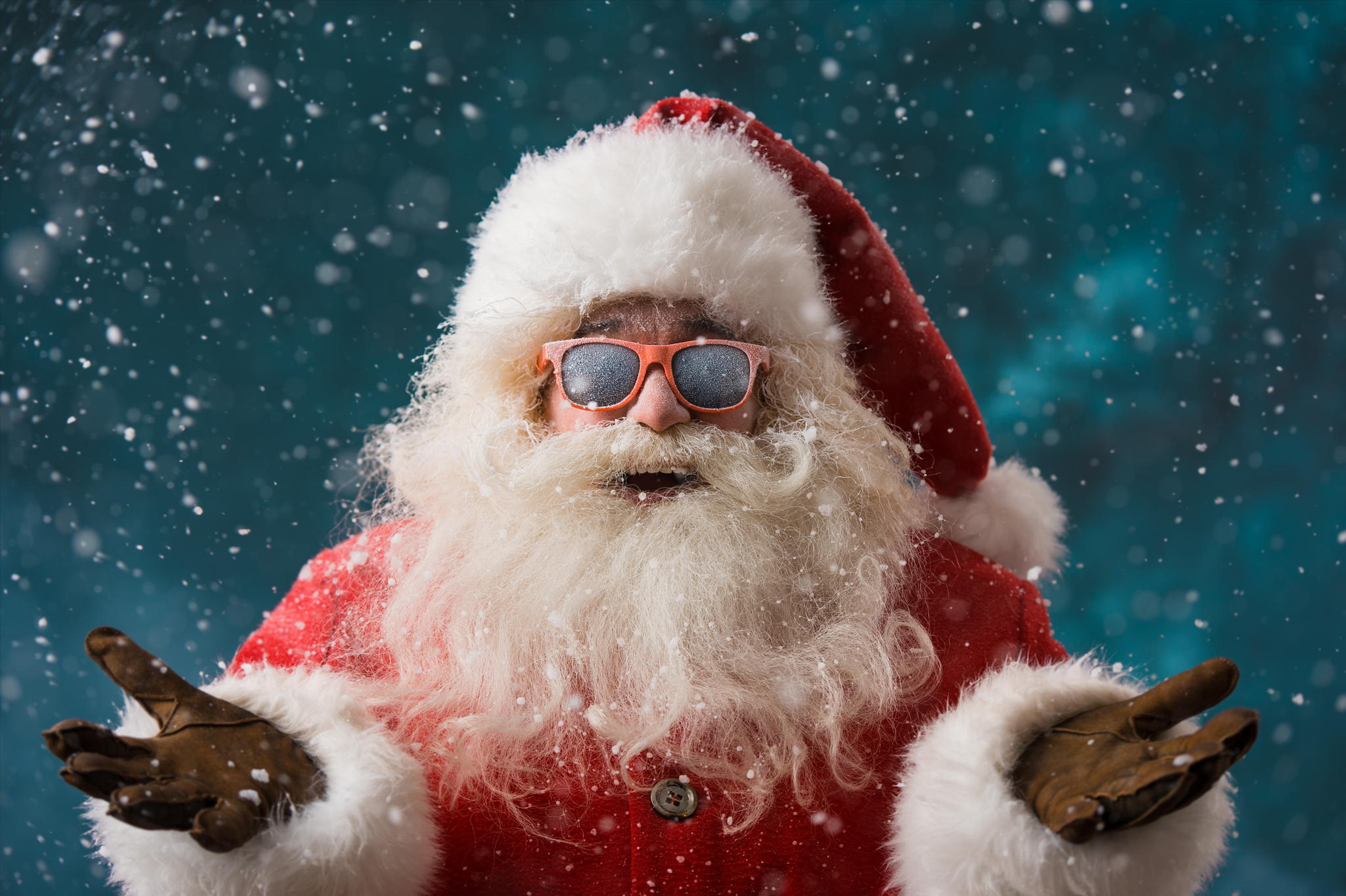 Santa Claus wearing sunglasses in the snow HD Wallpaper