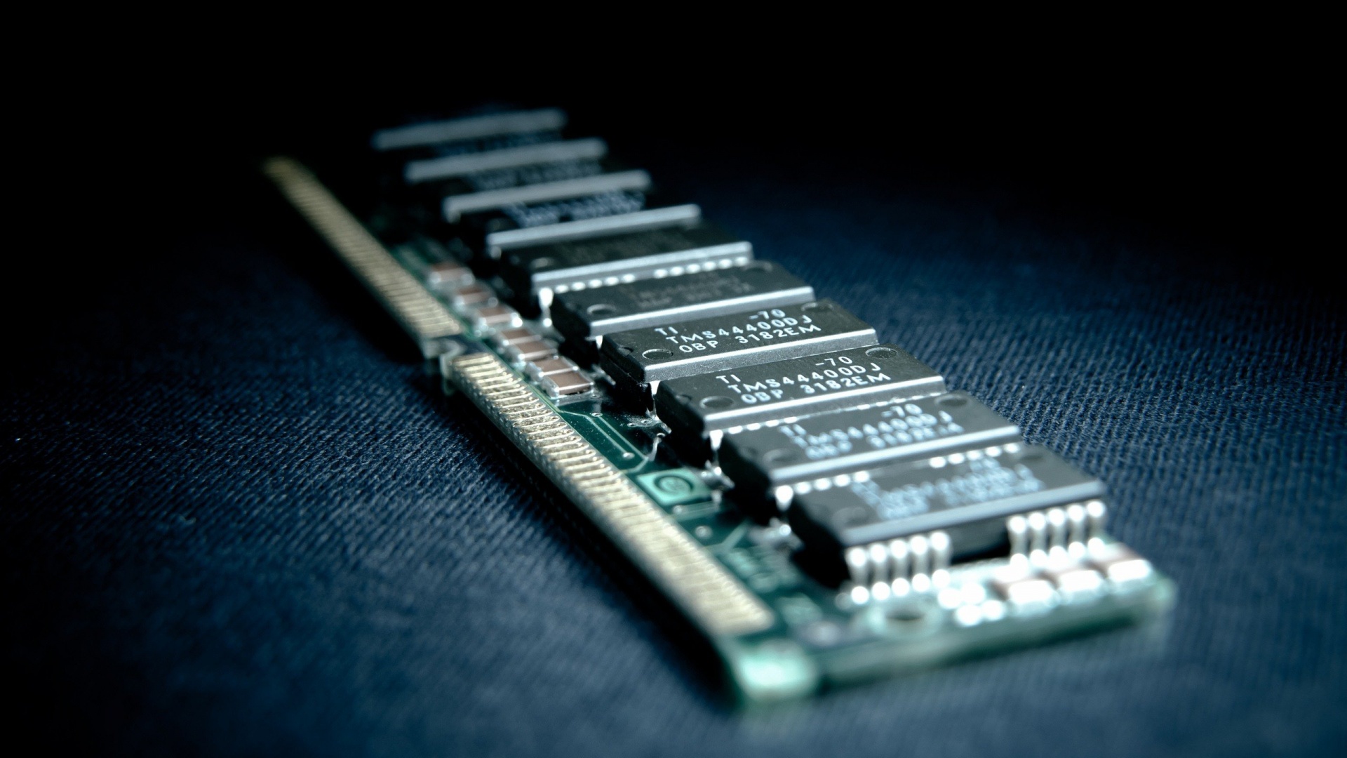 Close-up of a computer RAM module HD Wallpaper