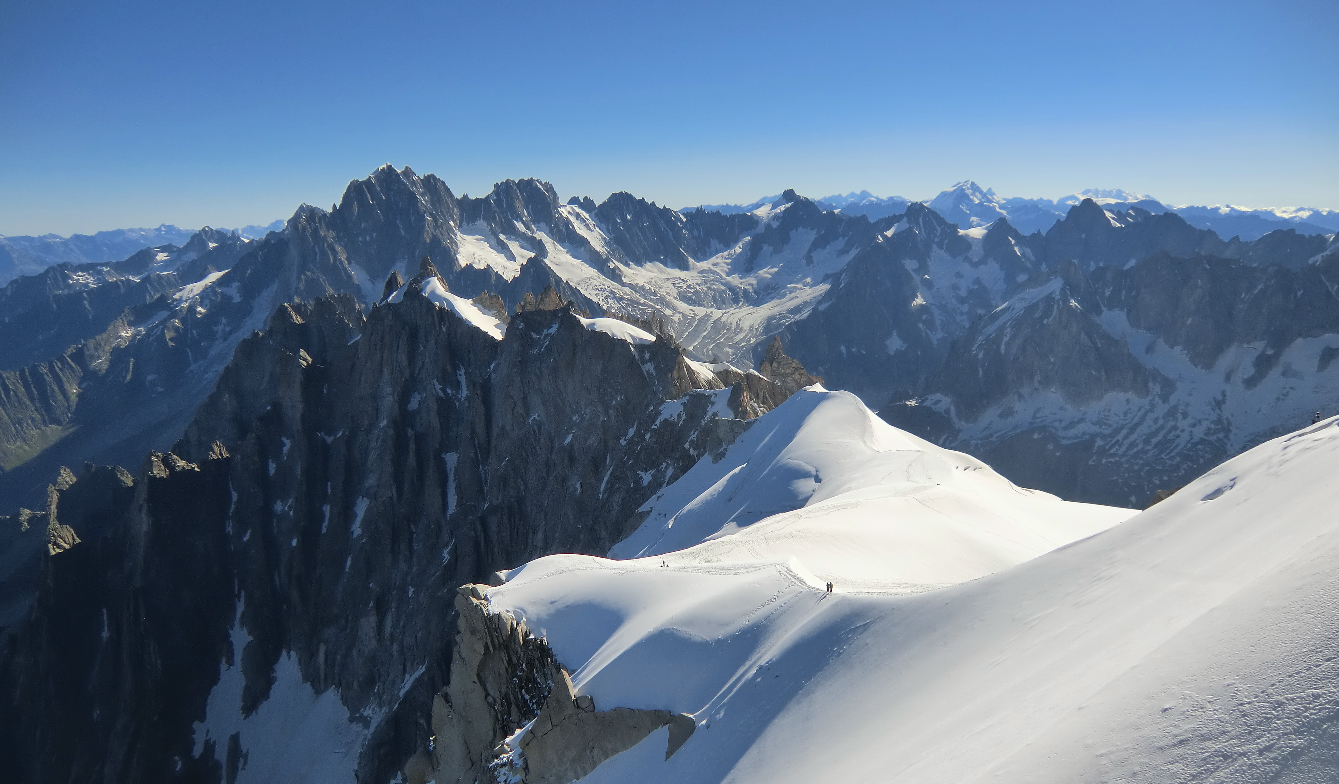Alps Mountain Range HD Wallpaper