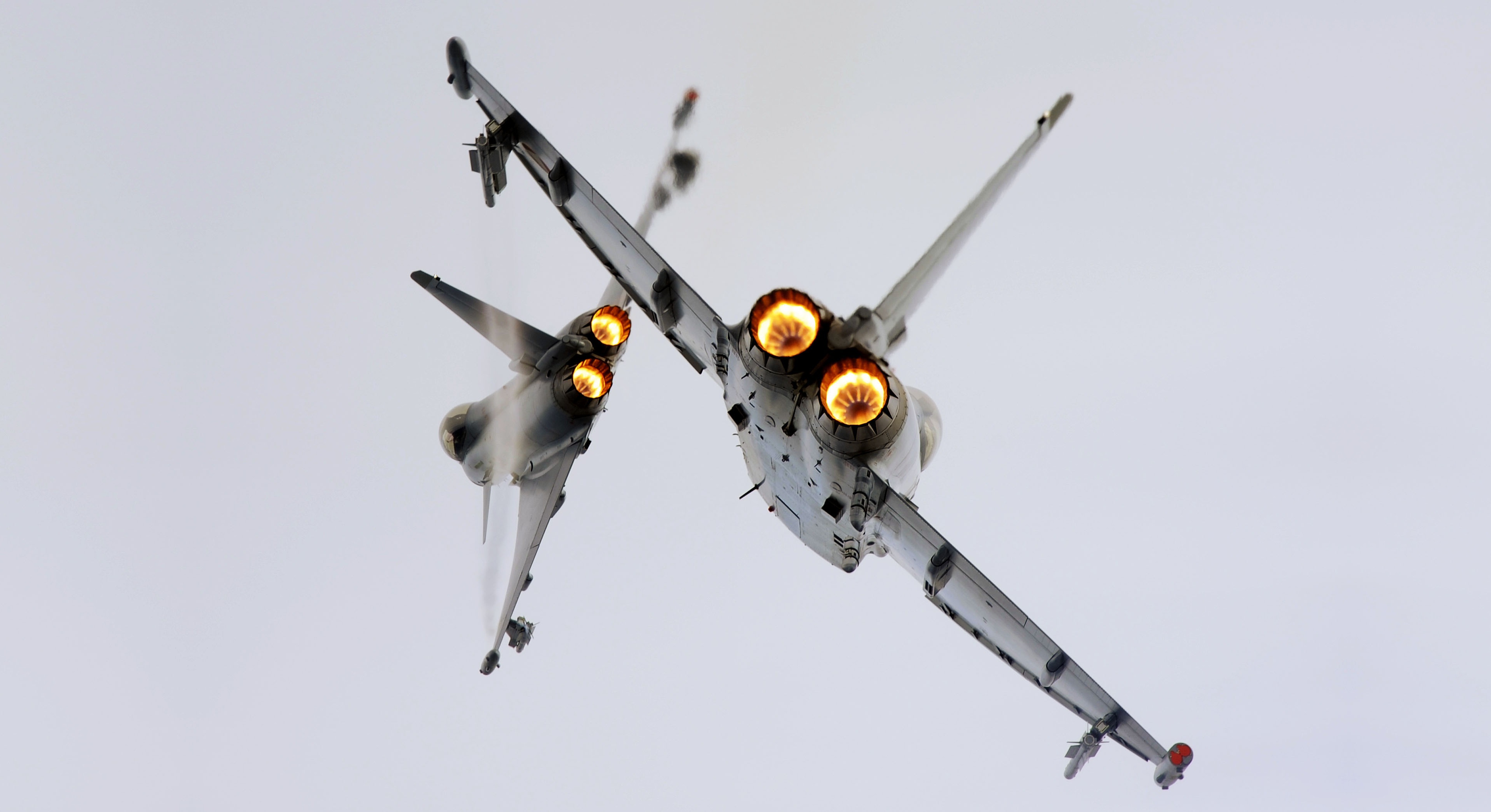 Two Eurofighter Typhoons in flight HD Wallpaper