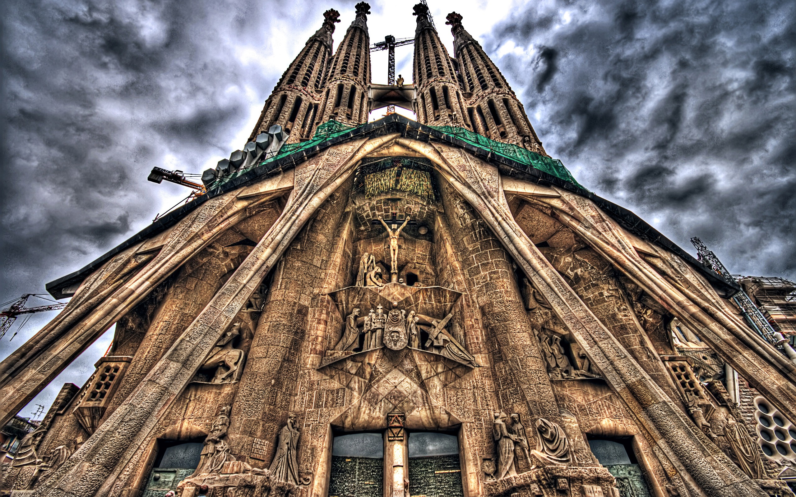 Sagrada Família, Barcelona HD Wallpaper