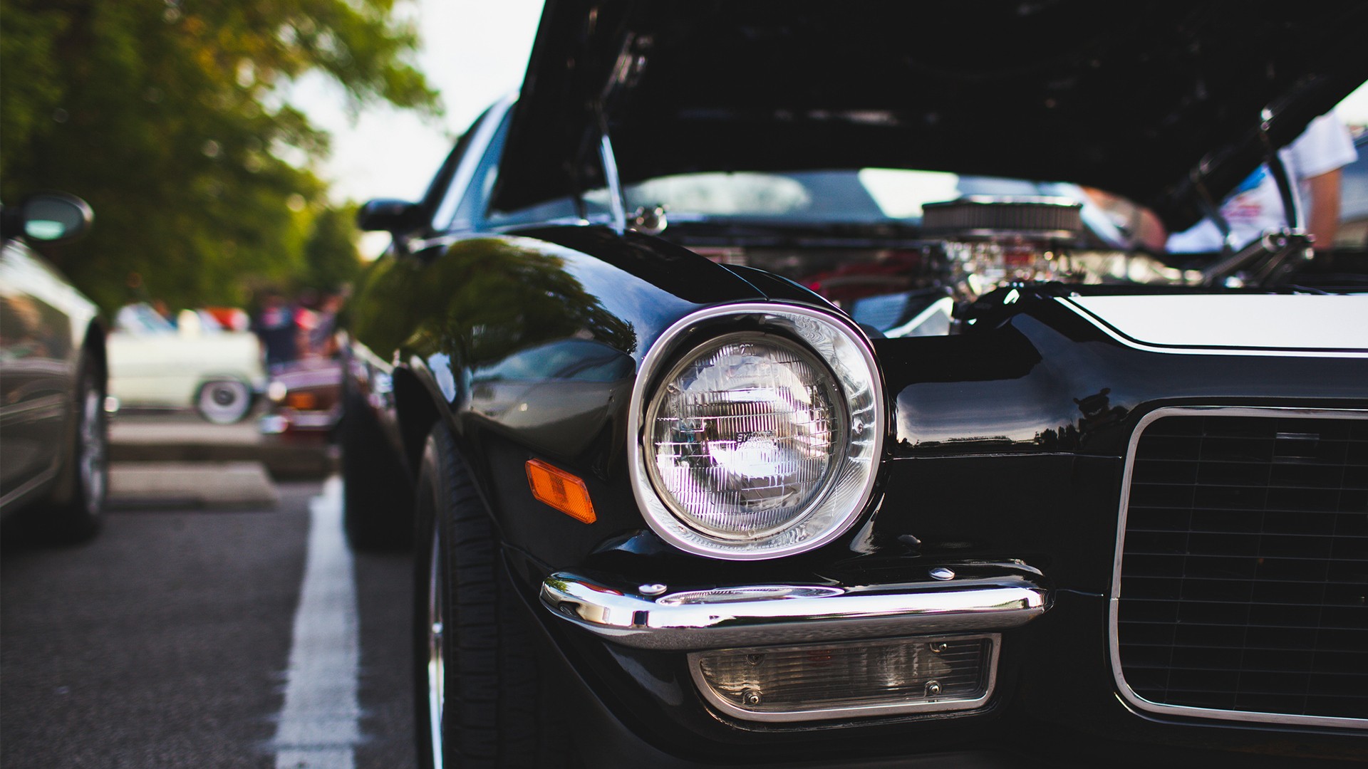 Black Chevrolet Camaro with hood open HD Wallpaper