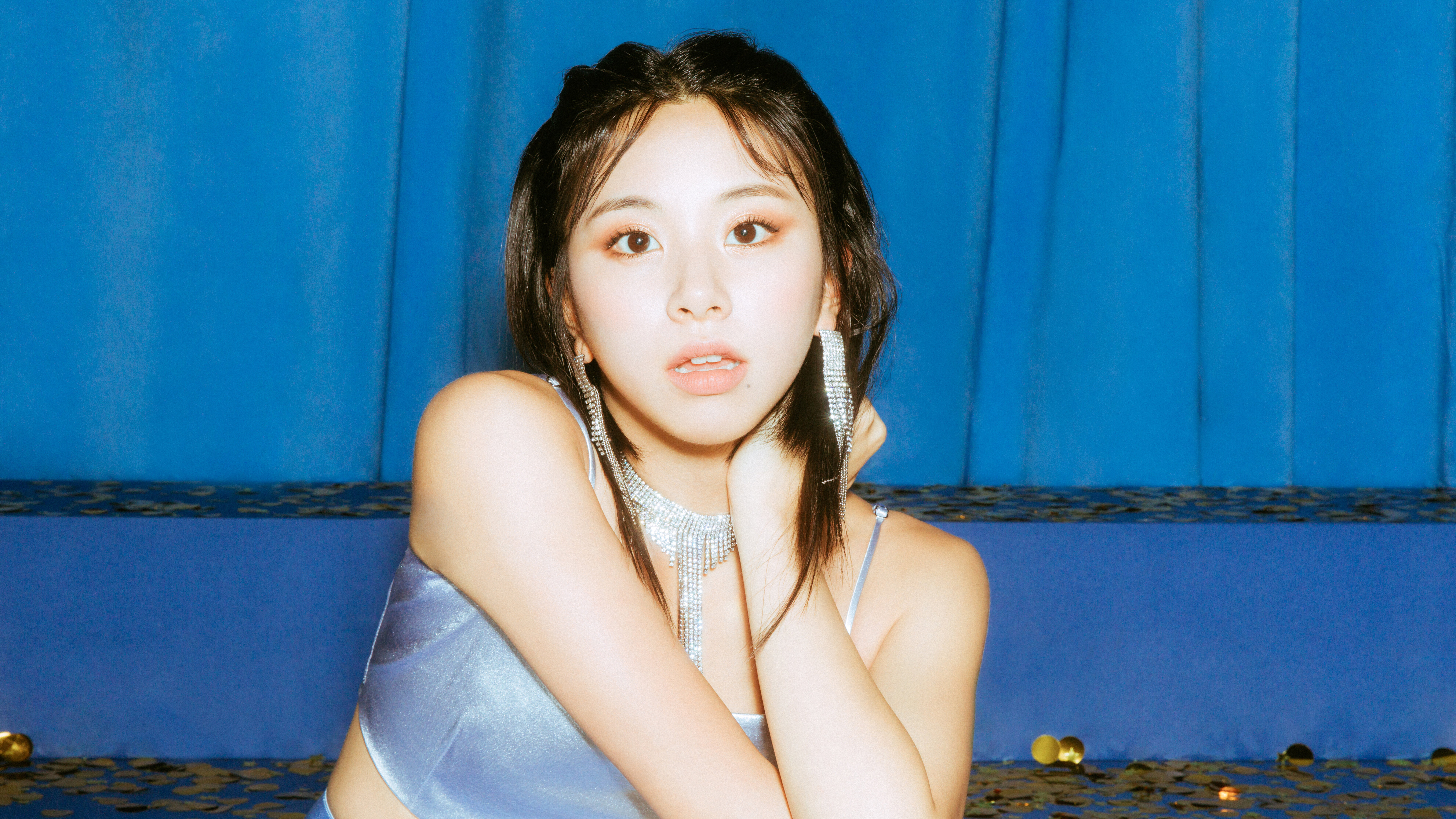Chaeyoung from TWICE in a blue setting HD Wallpaper