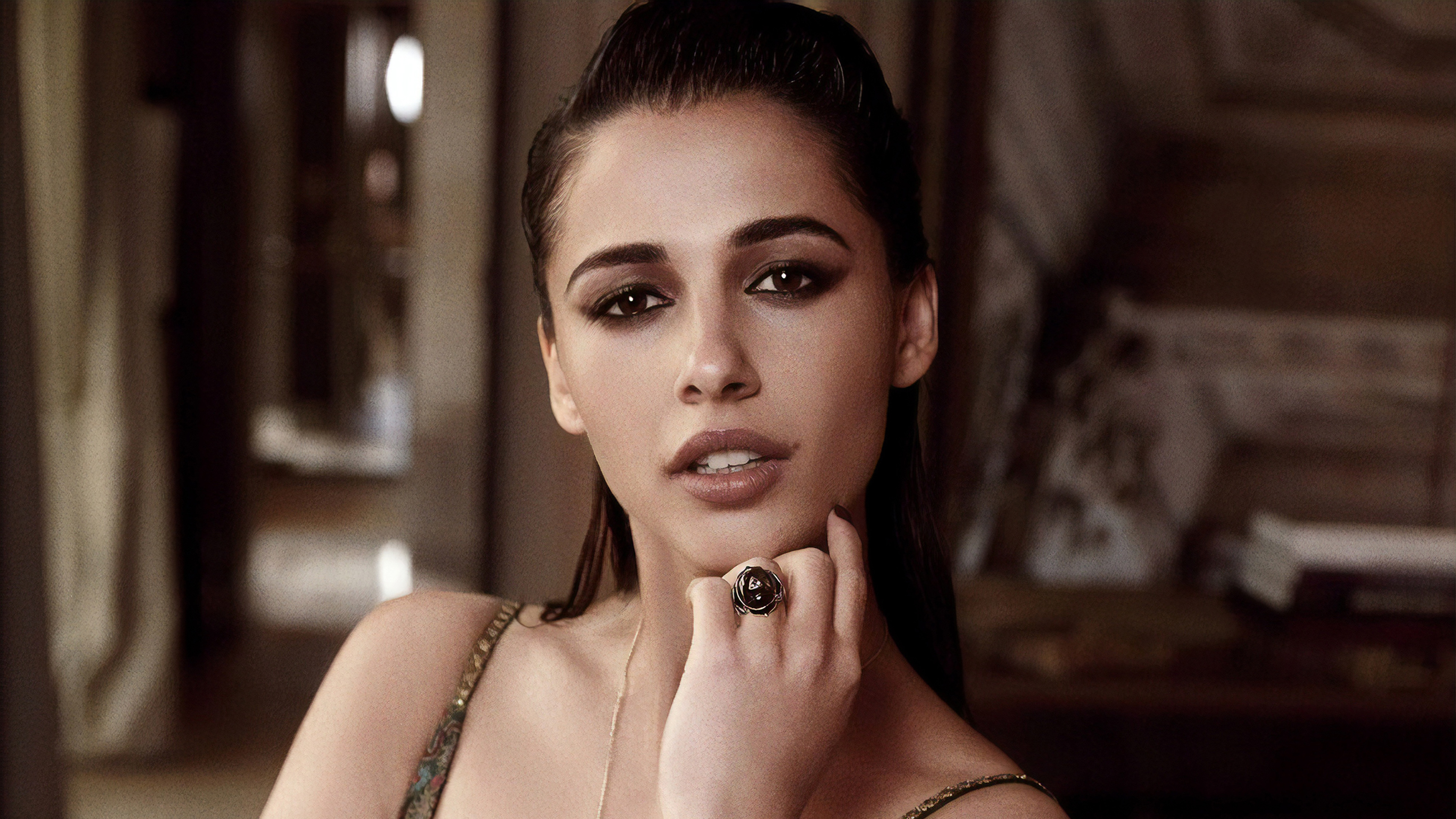 Naomi Scott 4K HD Wallpaper