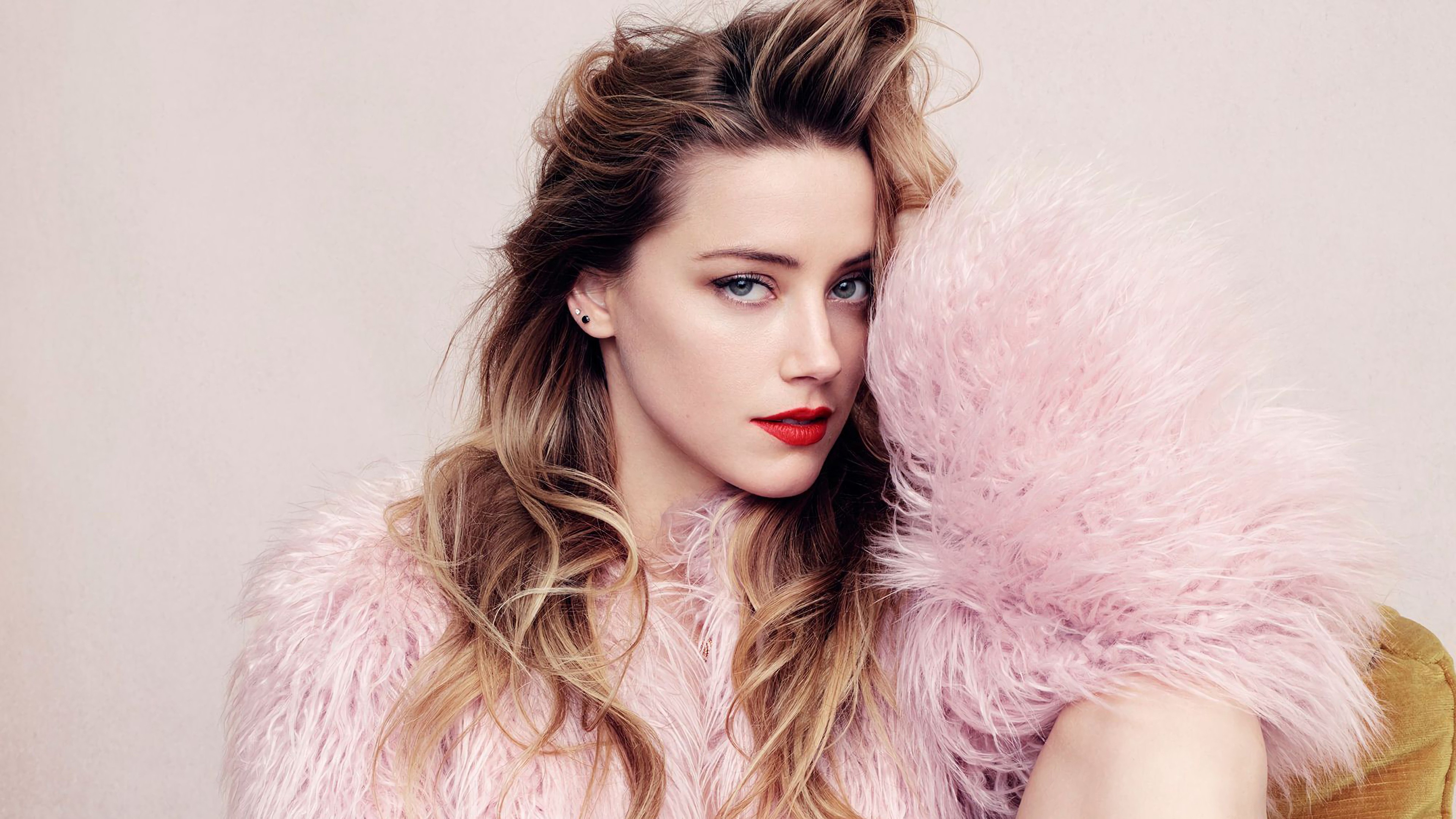 Amber Heard, Blonde, Girl, 4K HD Wallpaper