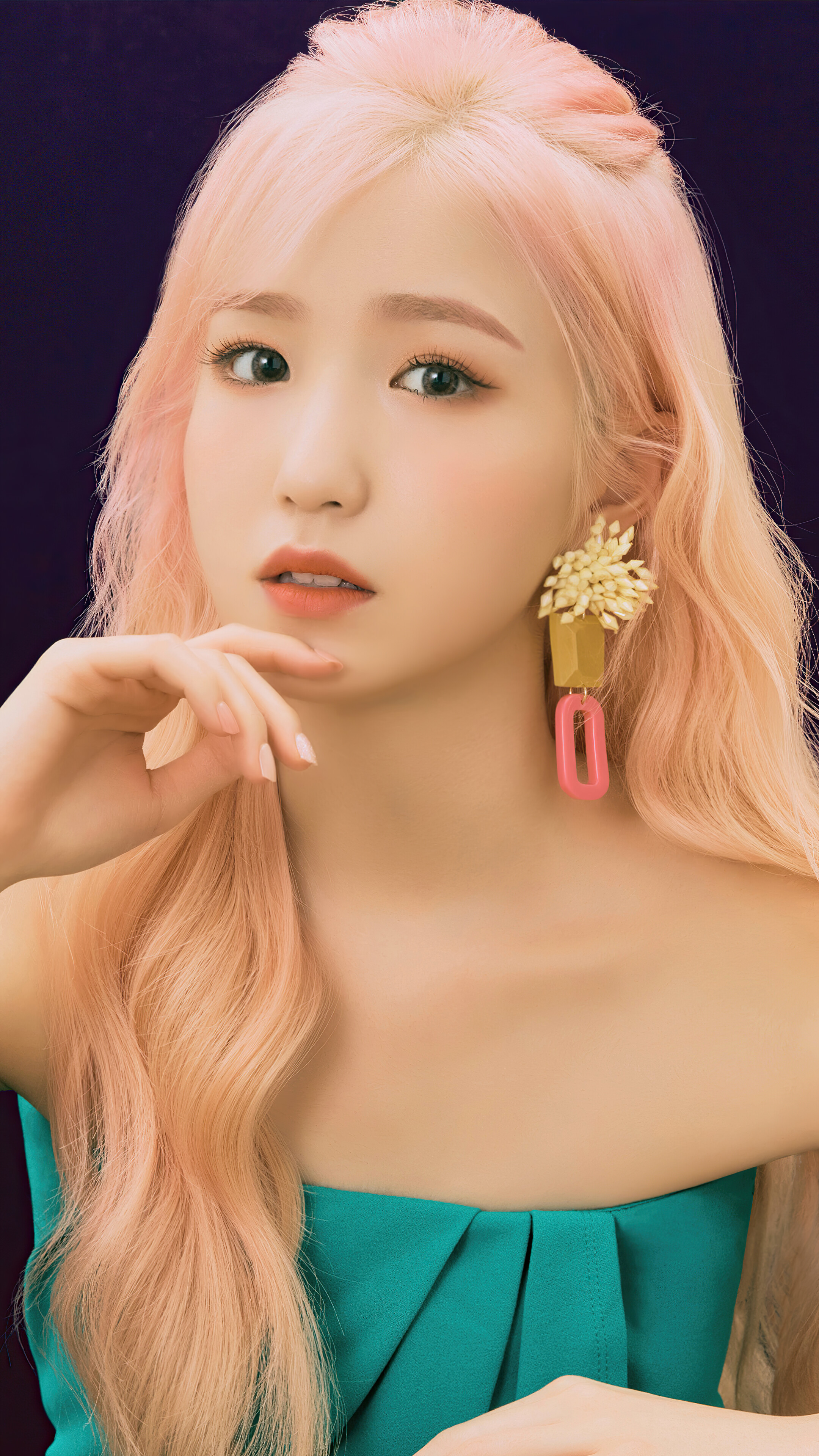 Hitomi from IZ*ONE with Pink Hair HD Phone Wallpaper