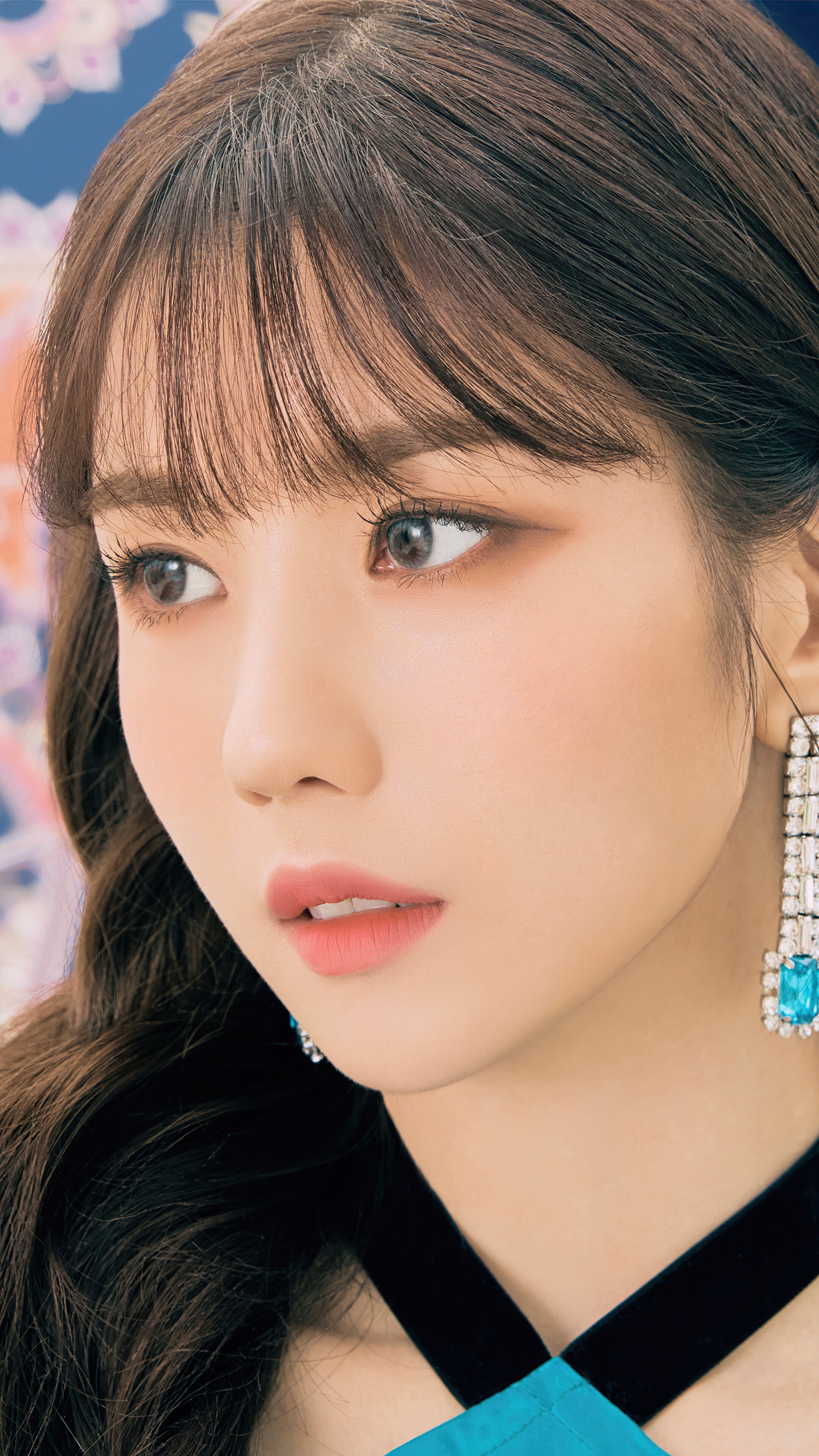 Kwon Eunbi from IZ*ONE HD Phone Wallpaper