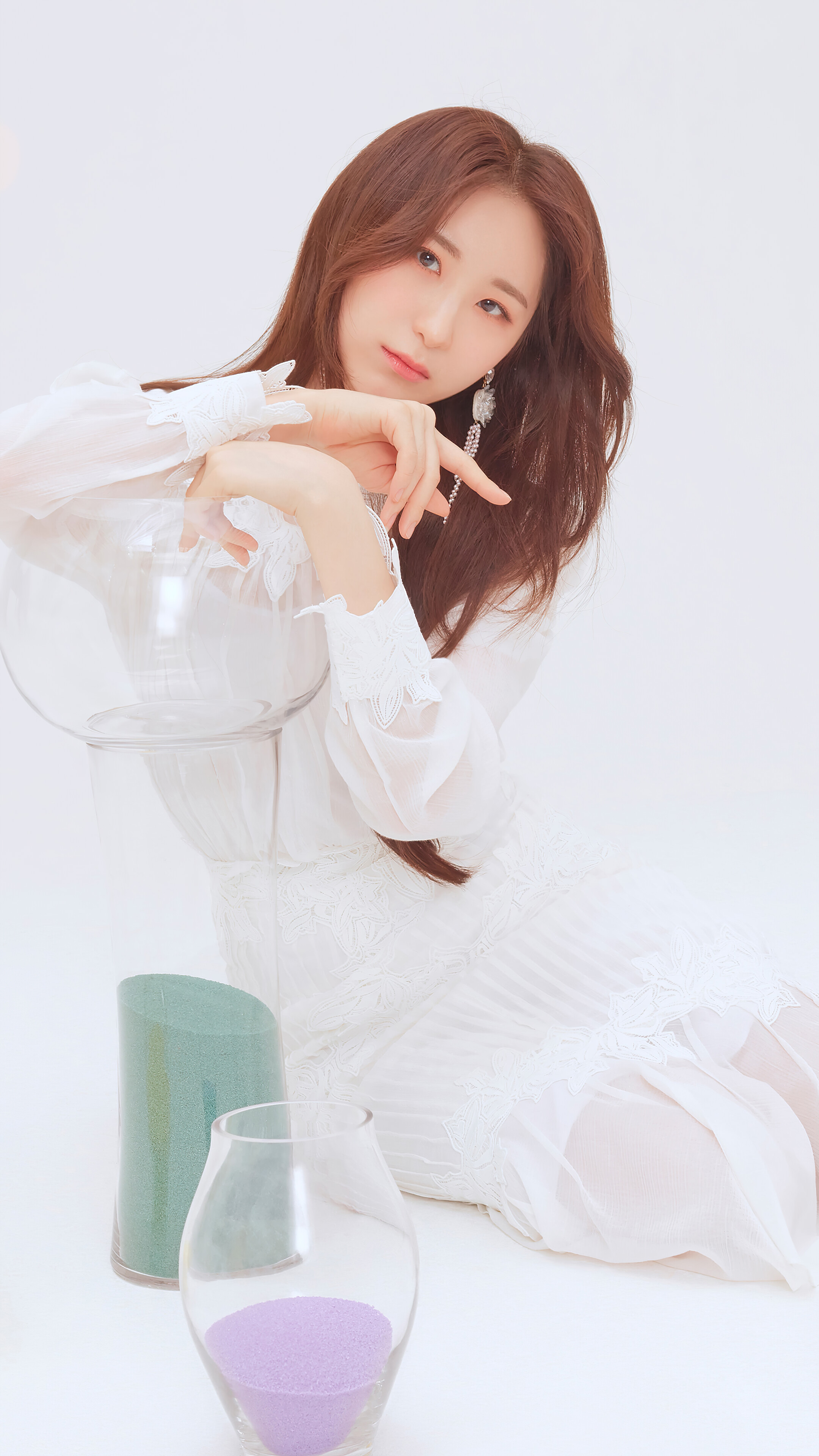 Chaeyeon from IZ*ONE HD Phone Wallpaper