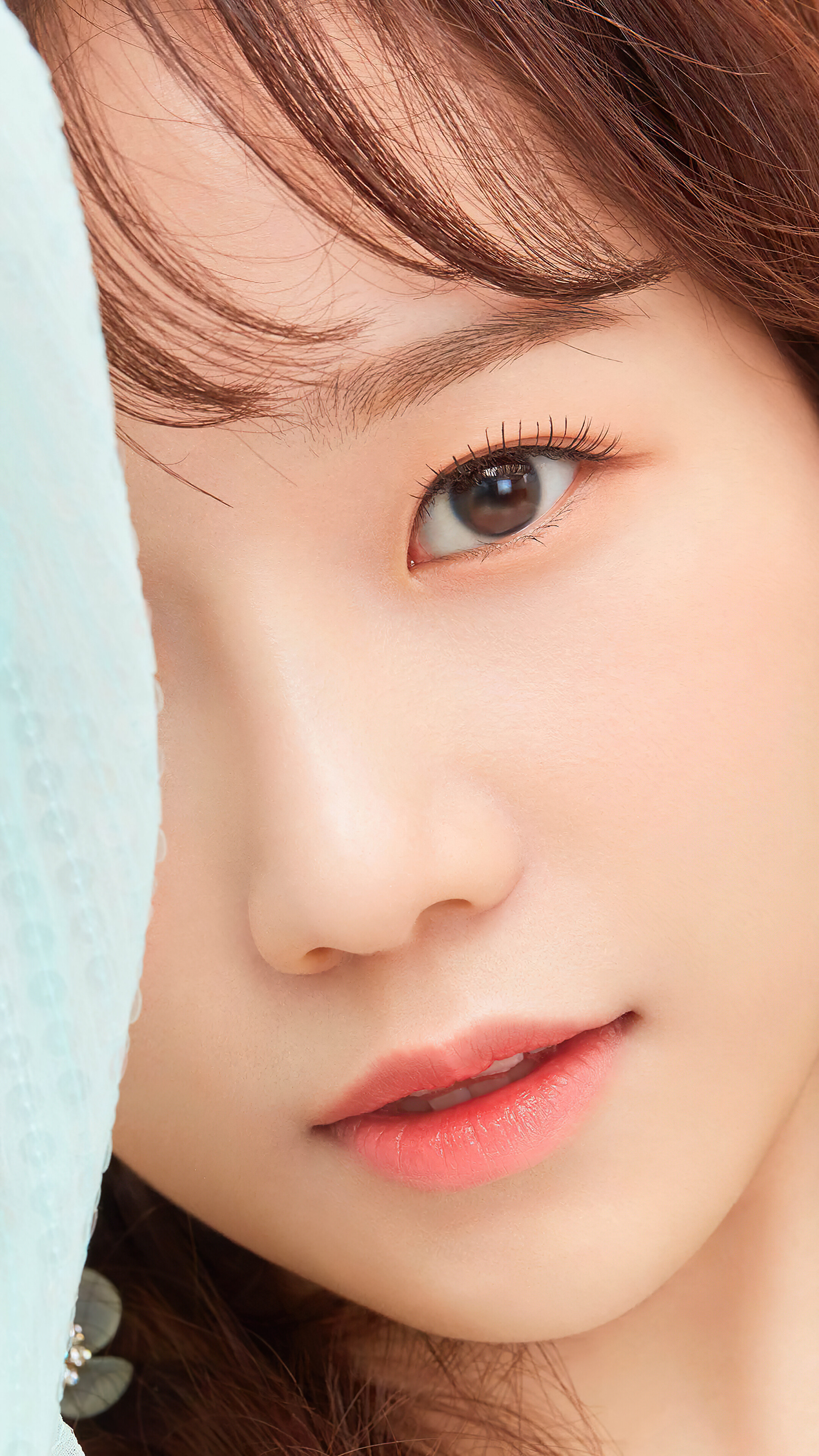 Yuri from IZ*ONE HD Phone Wallpaper