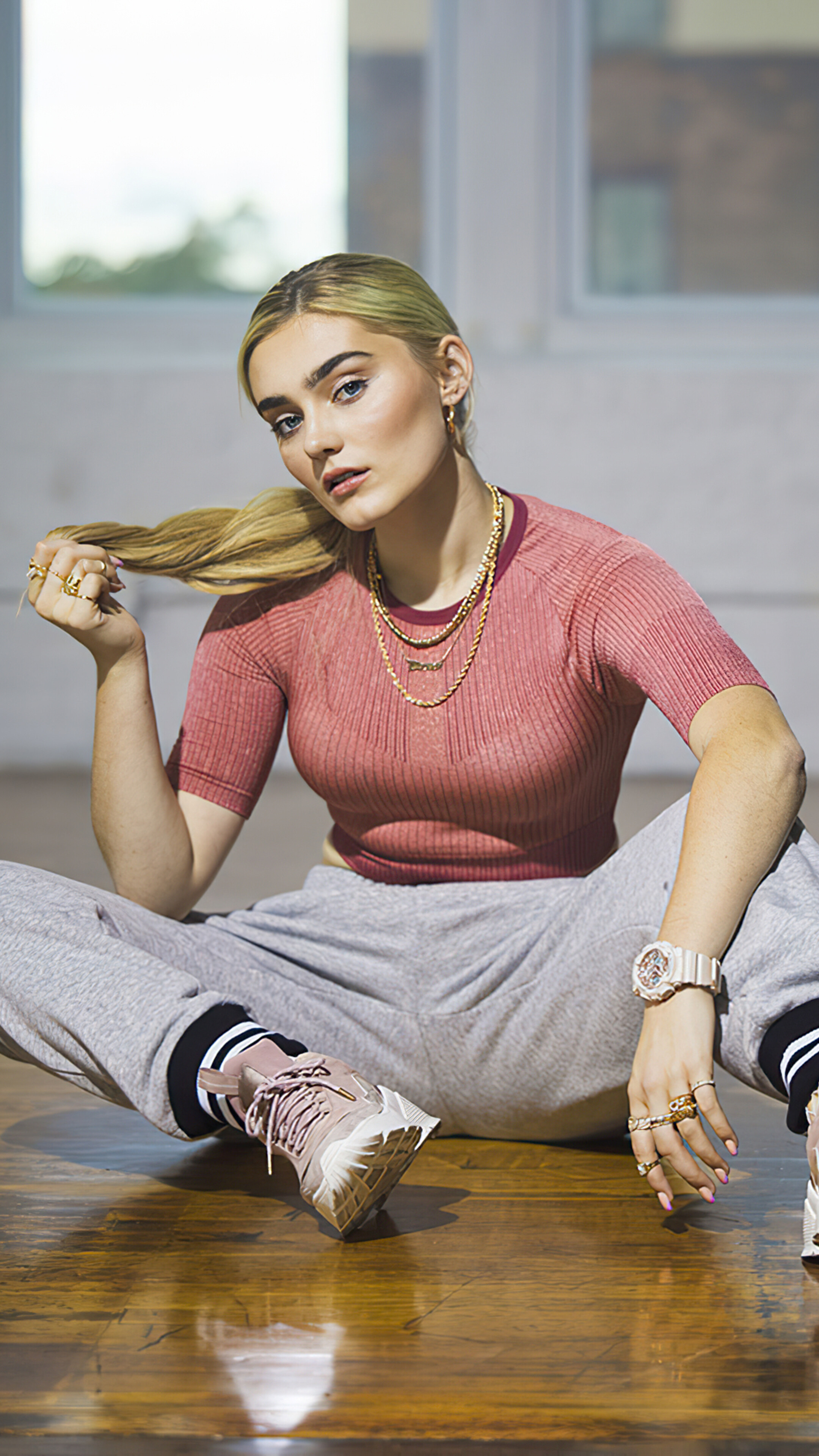Meg Donnelly in 4K HD Phone Wallpaper