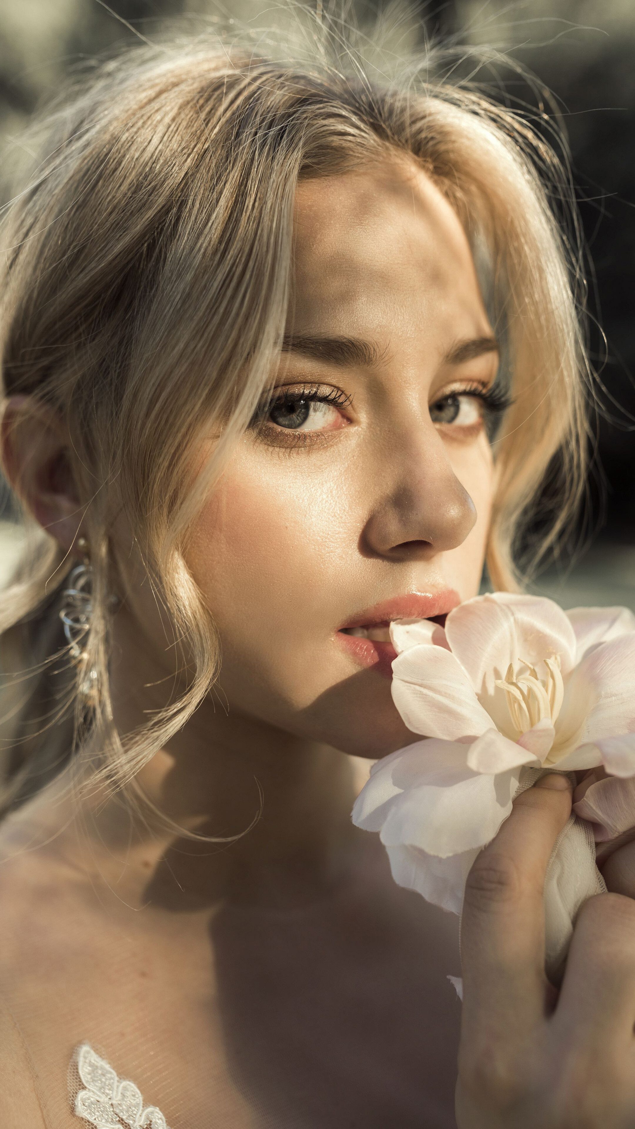 Lili Reinhart close-up portrait with flower HD Phone Wallpaper