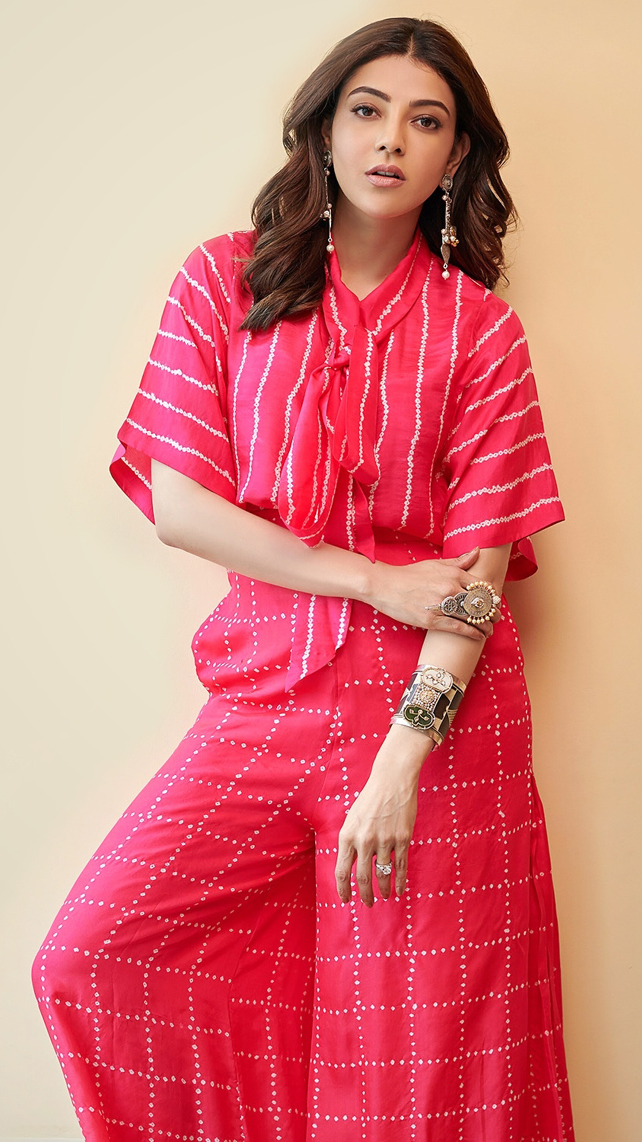 Kajal Aggarwal in pink outfit HD Phone Wallpaper