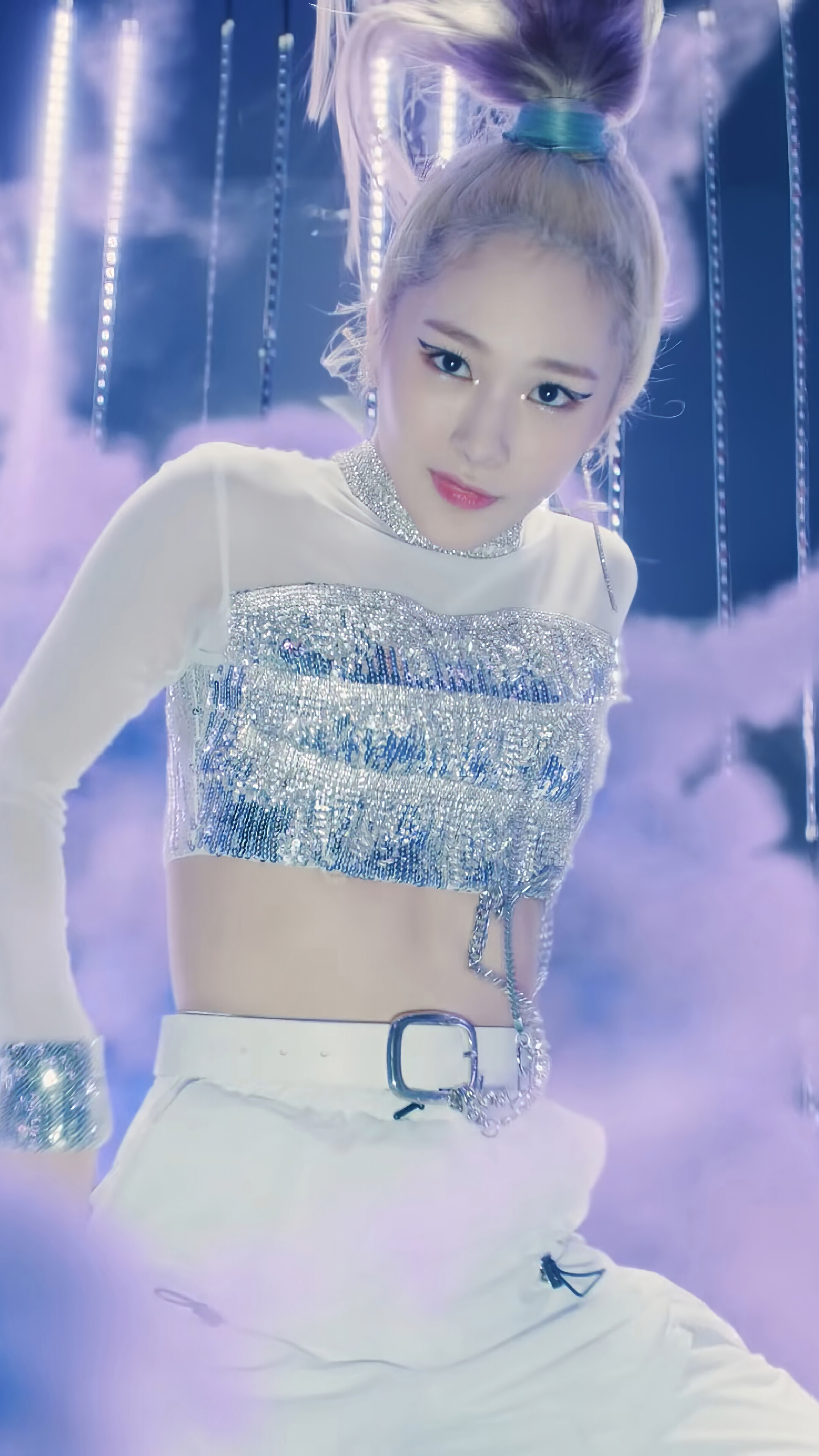Mia EVERGLOW DUN DUN HD Phone Wallpaper