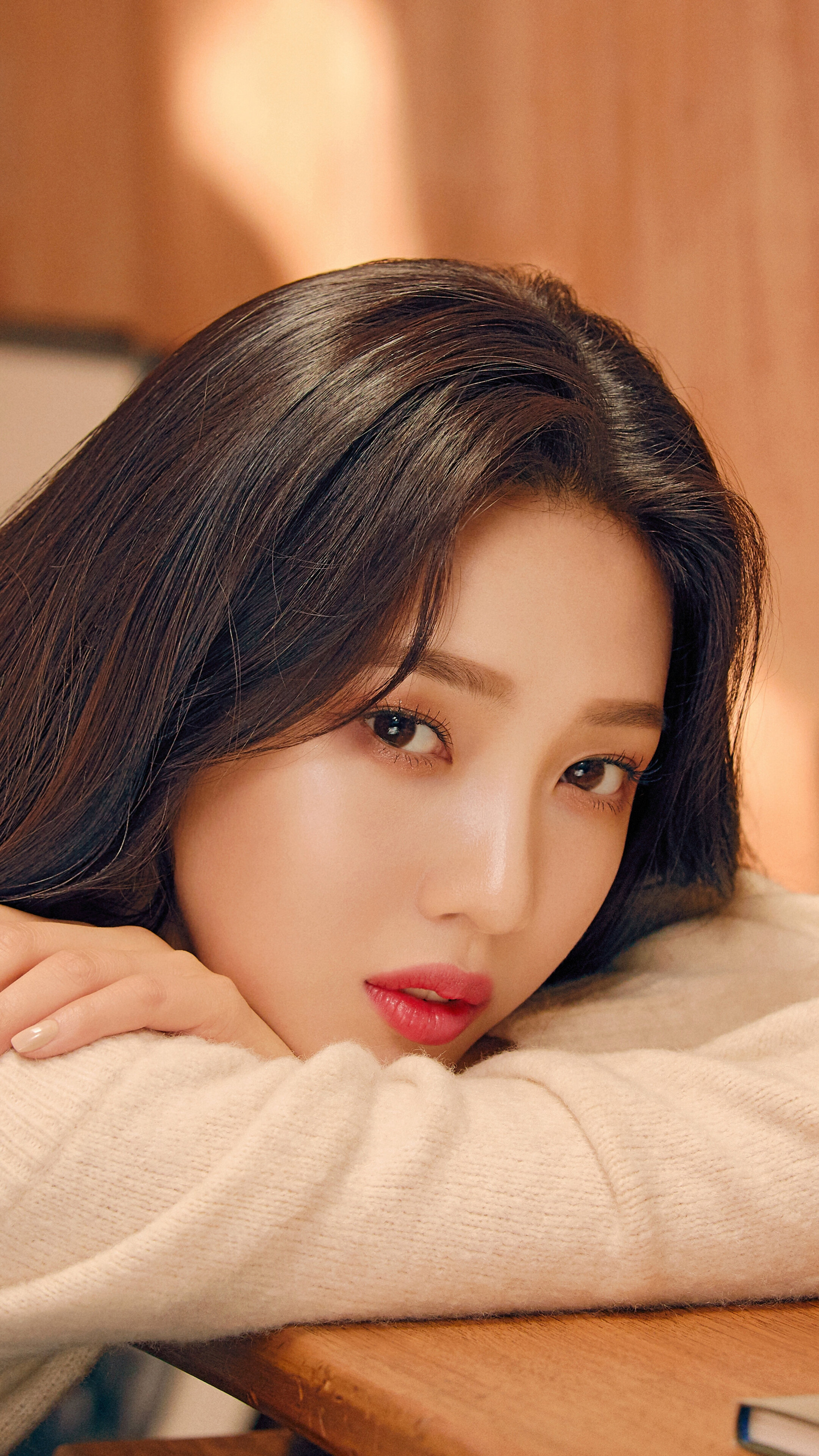 Joy from Red Velvet for Espoir Autumn 4K HD Phone Wallpaper