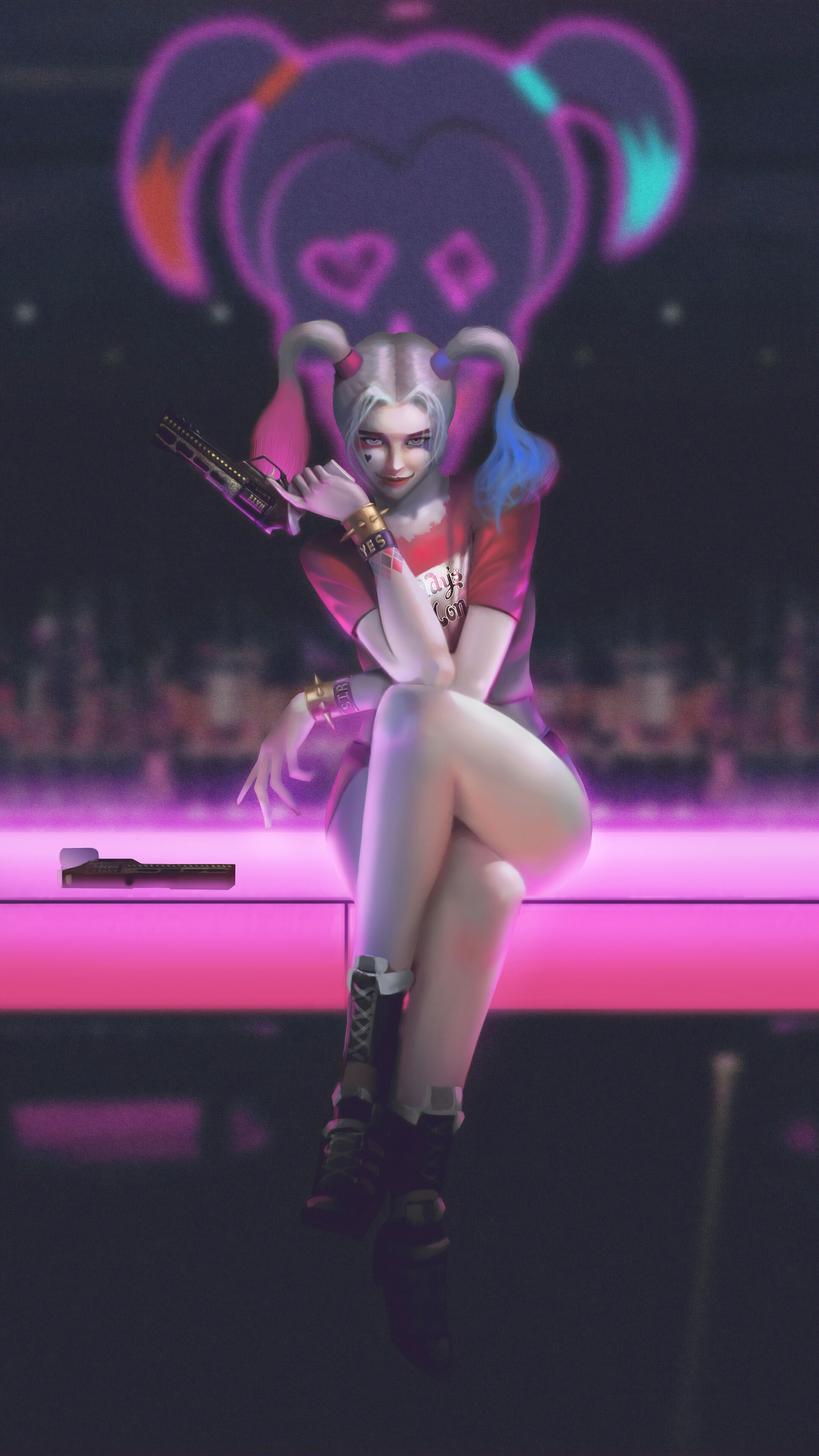 Harley Quinn with a gun, 4K HD Phone Wallpaper