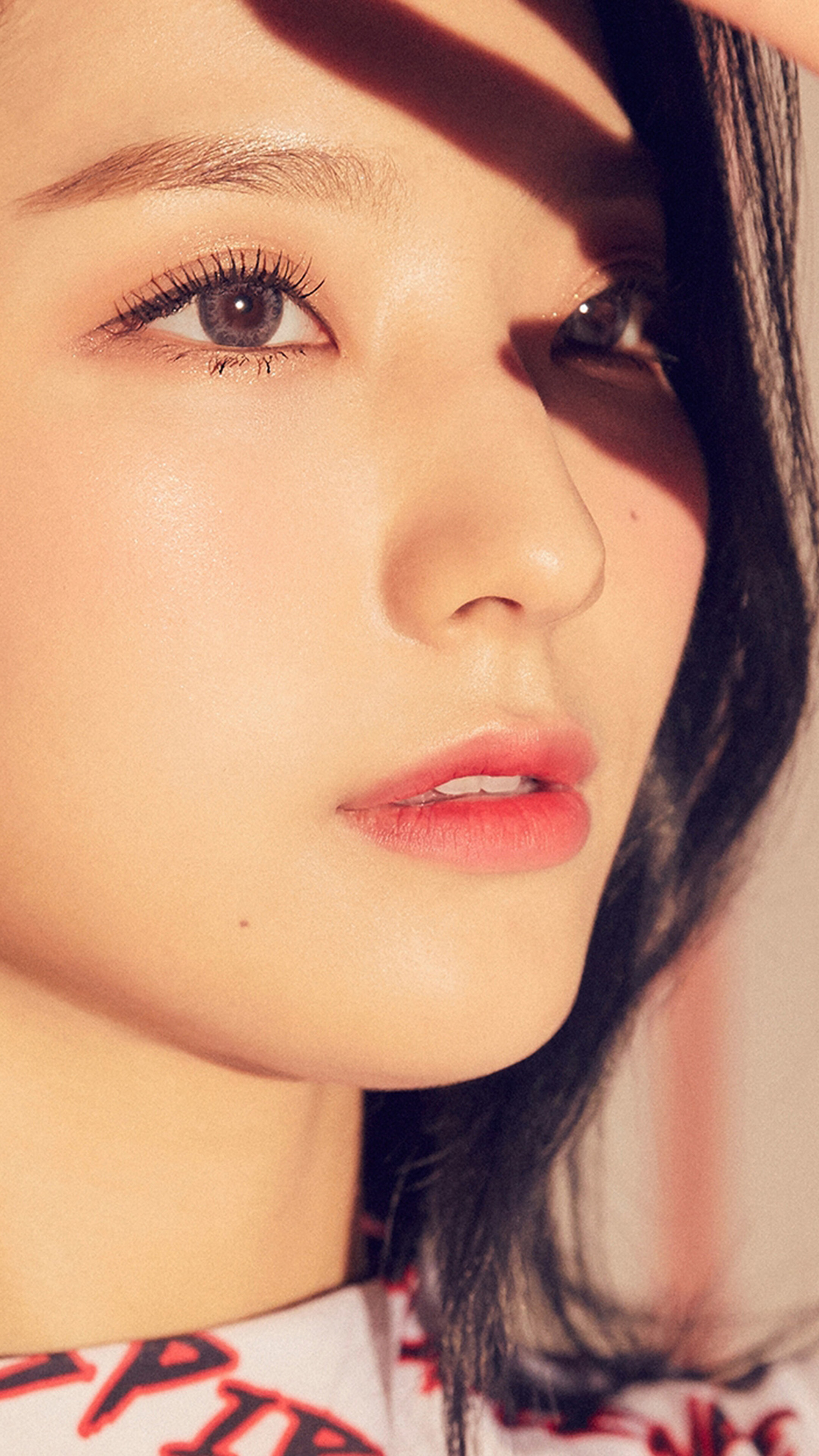Saerom from Fromis 9 4K HD Phone Wallpaper