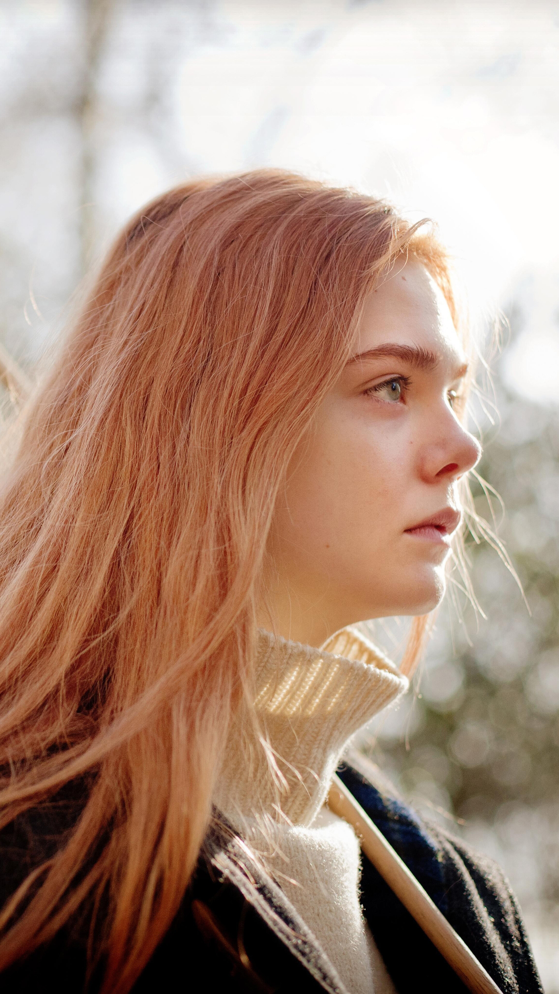 Elle Fanning HD Phone Wallpaper