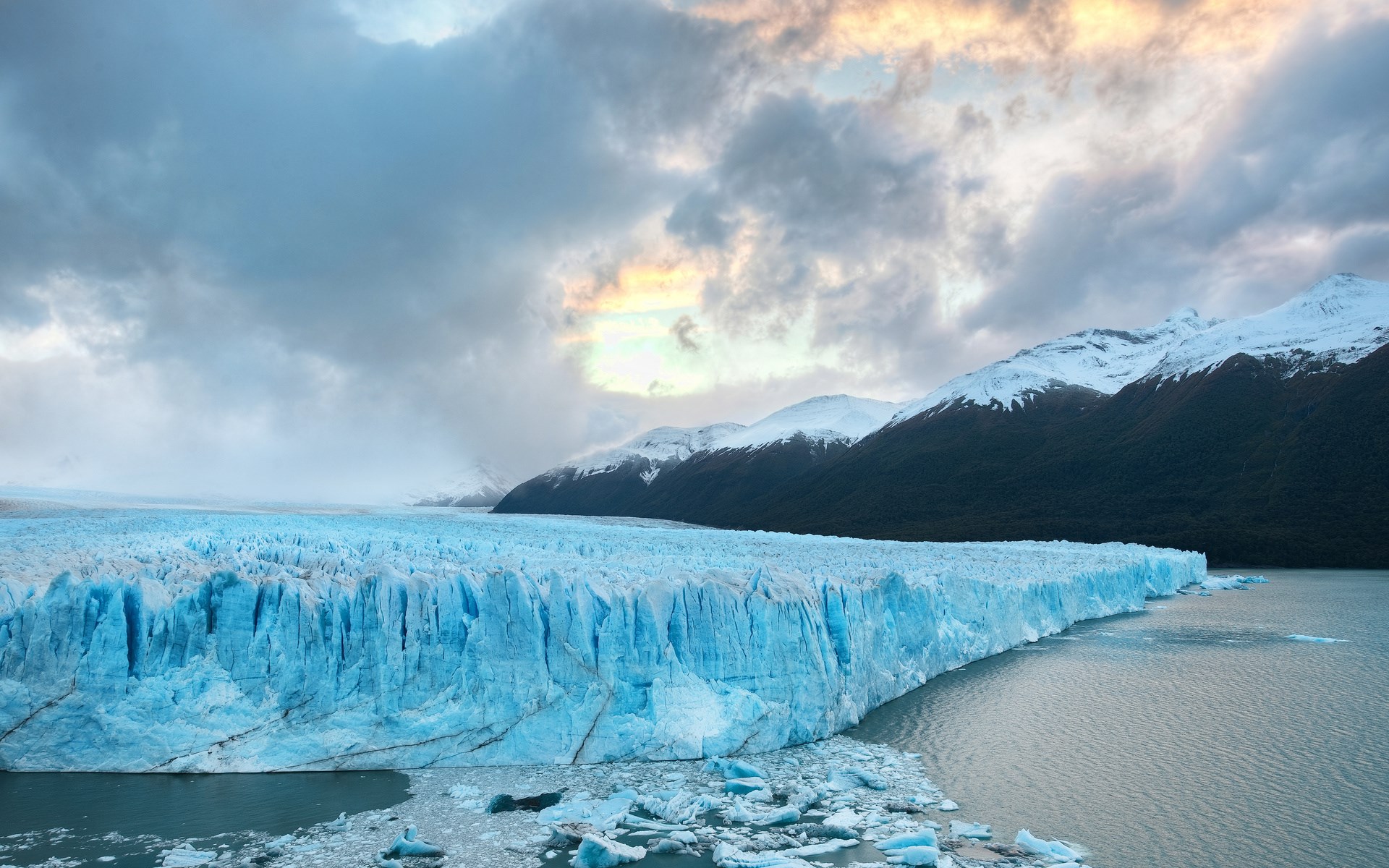 Perito Moreno Glacier with snow-capped mountains HD Wallpaper