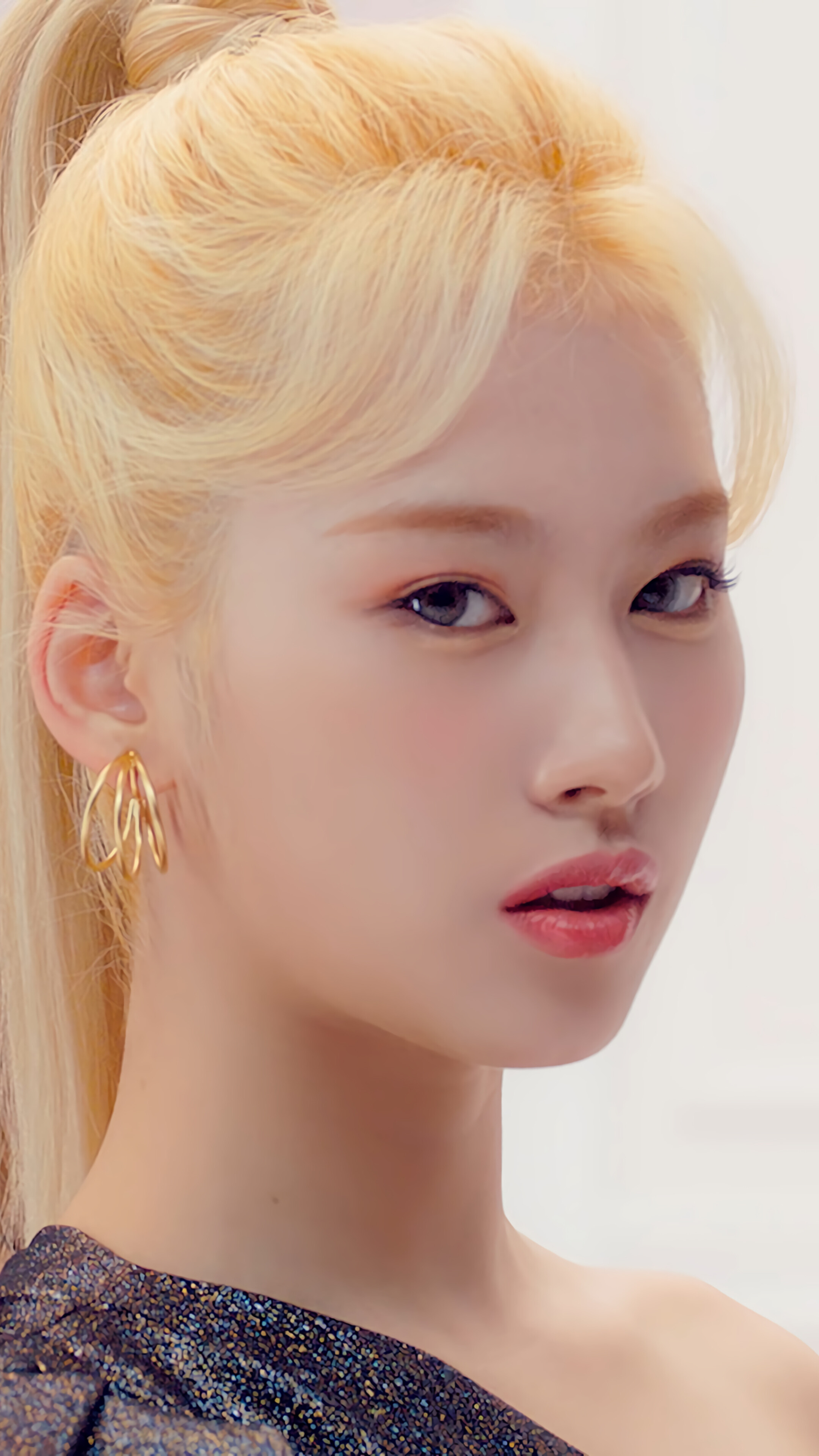 Dahyun, Sana, TWICE, Fake and True, 4k HD Phone Wallpaper