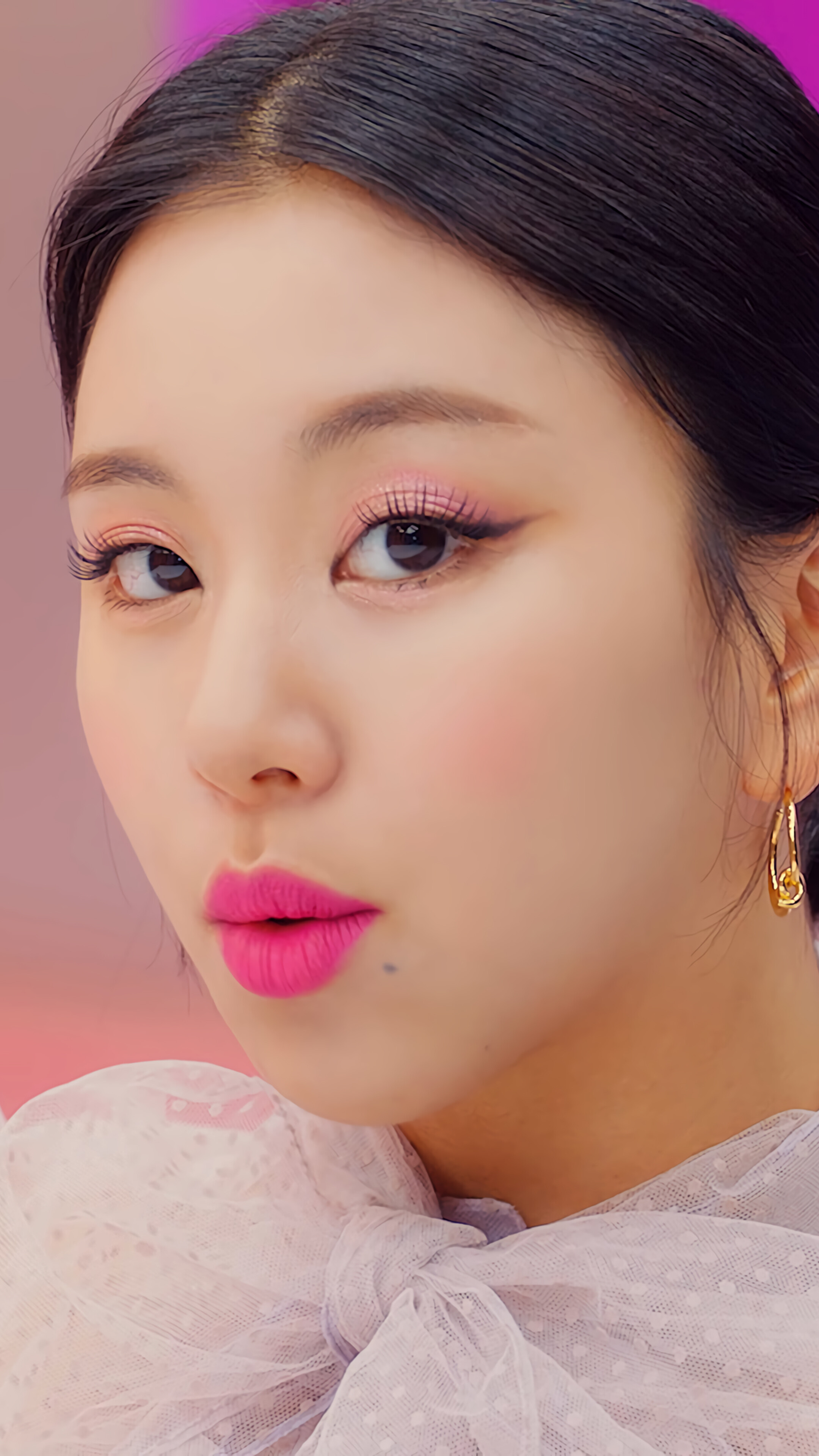Chaeyoung from TWICE HD Phone Wallpaper
