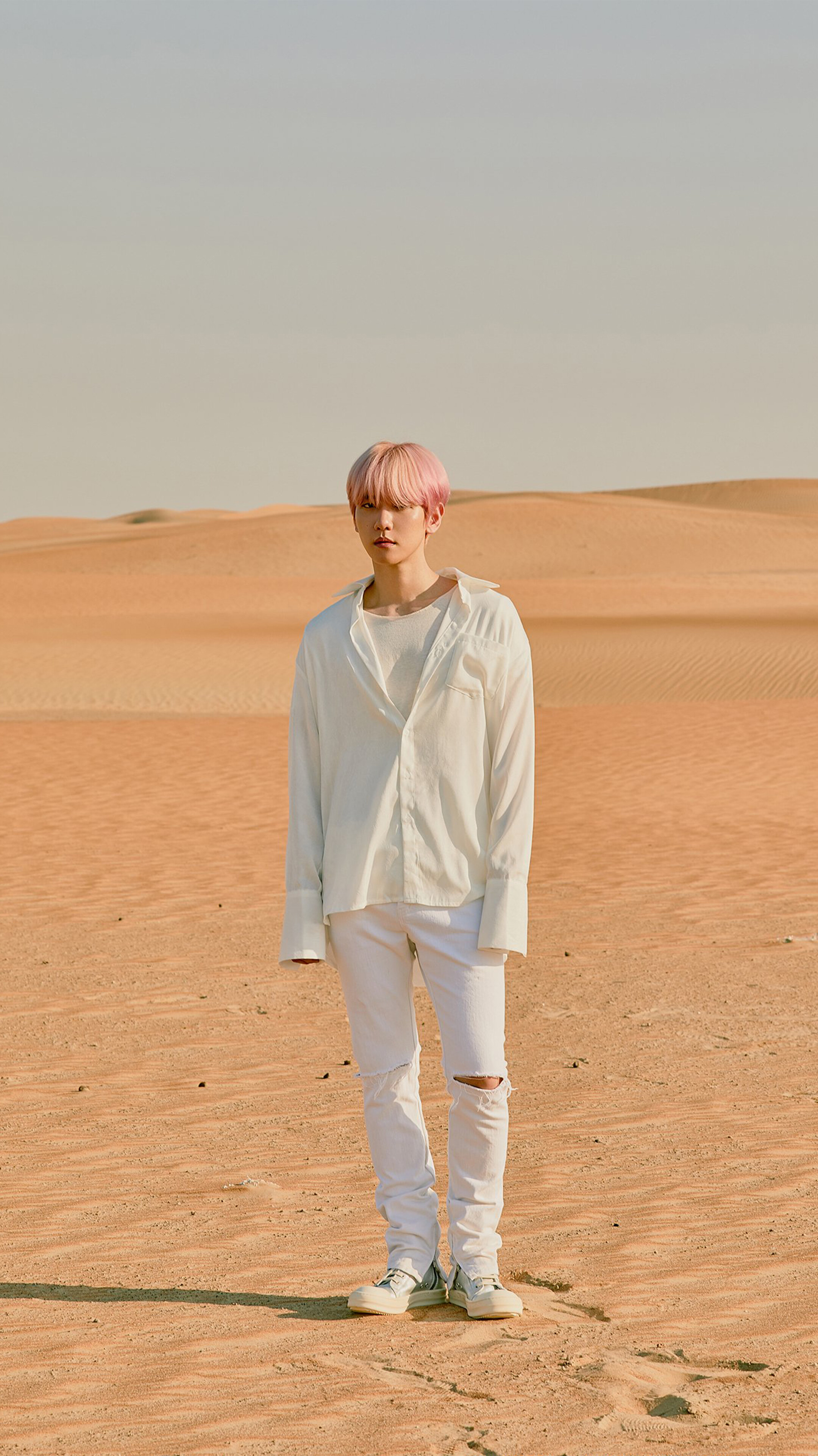 Baekhyun from SuperM in the desert HD Phone Wallpaper
