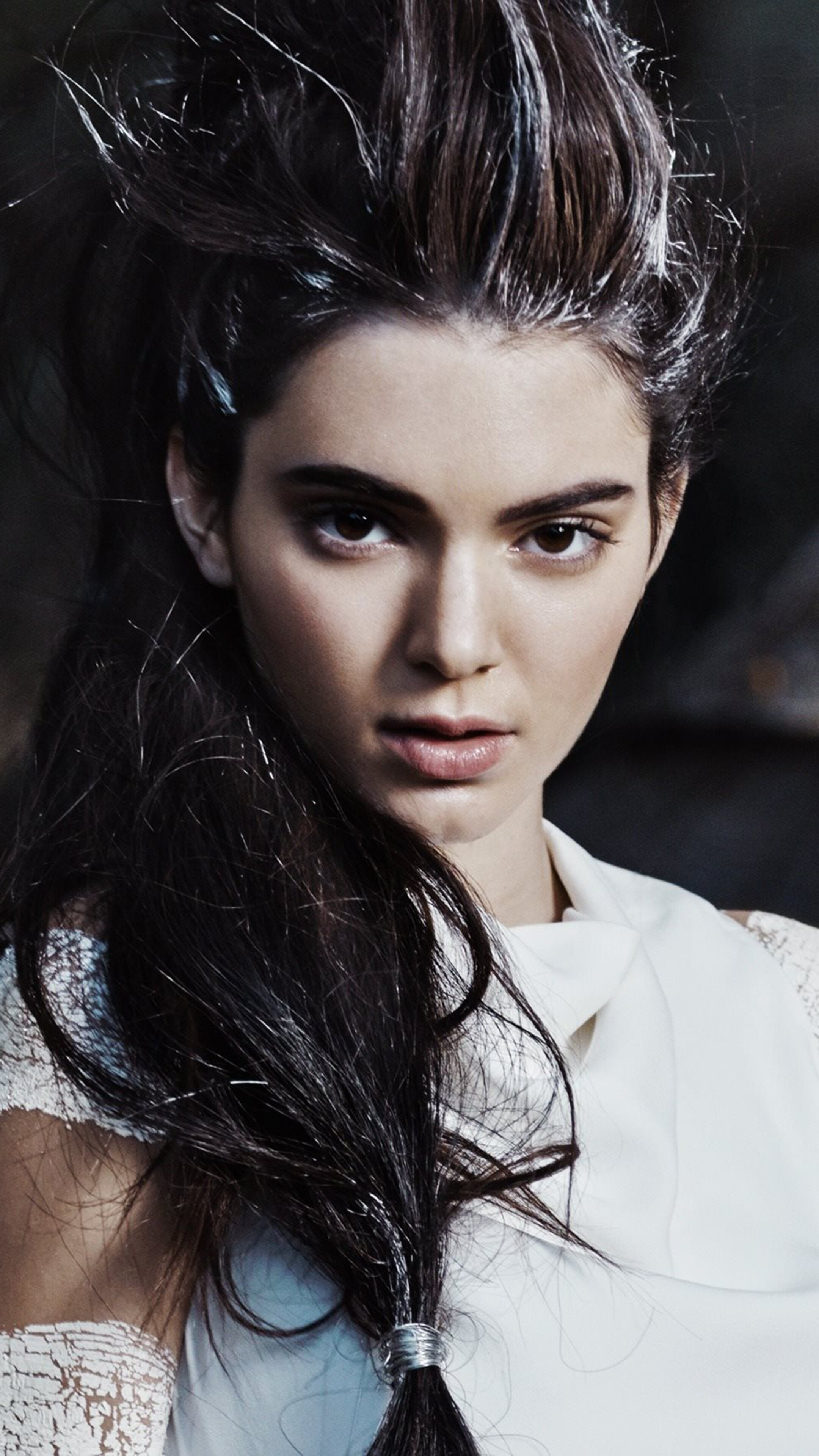Kendall Jenner 4K HD Phone Wallpaper
