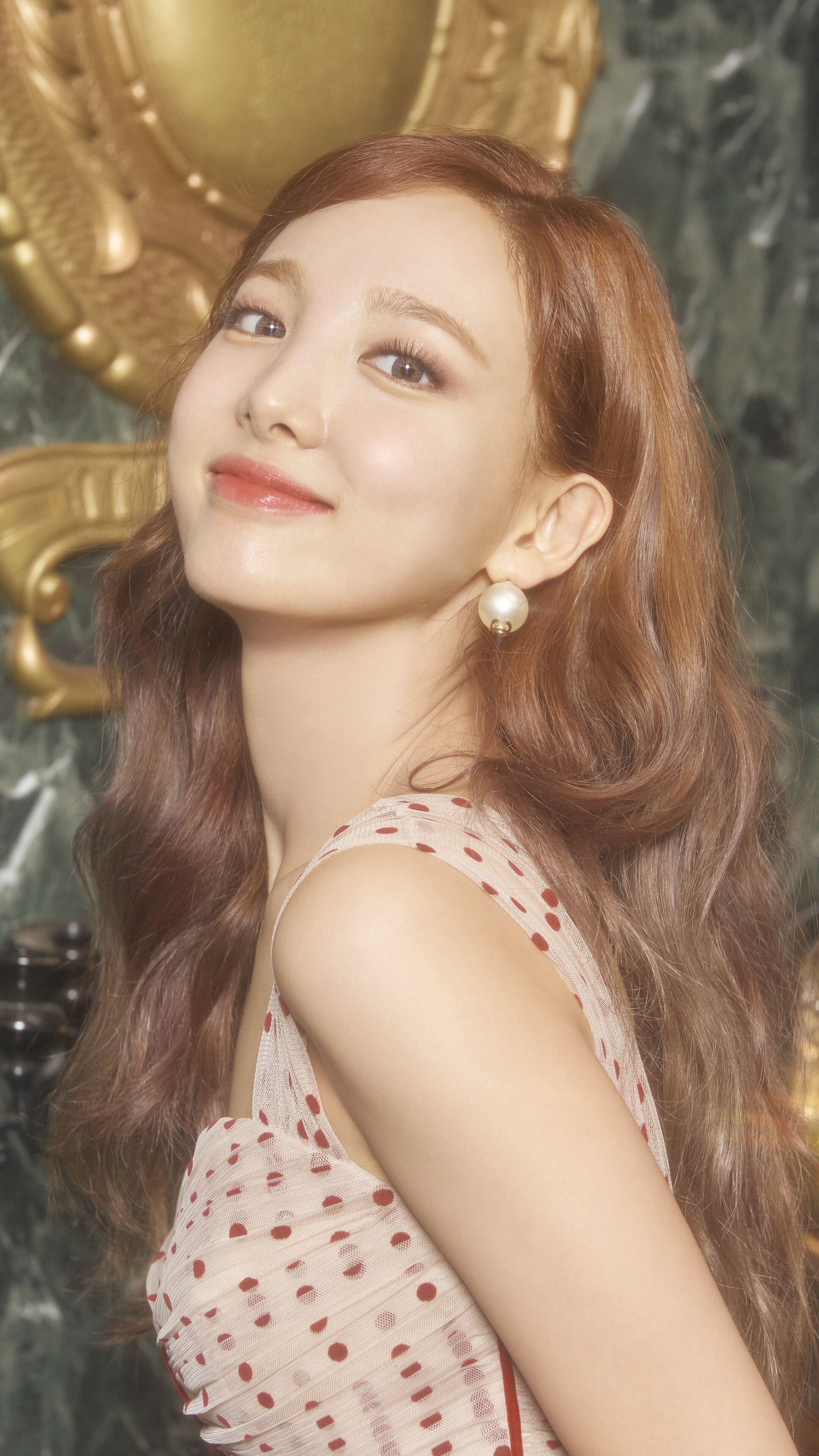 Nayeon from TWICE HD Phone Wallpaper