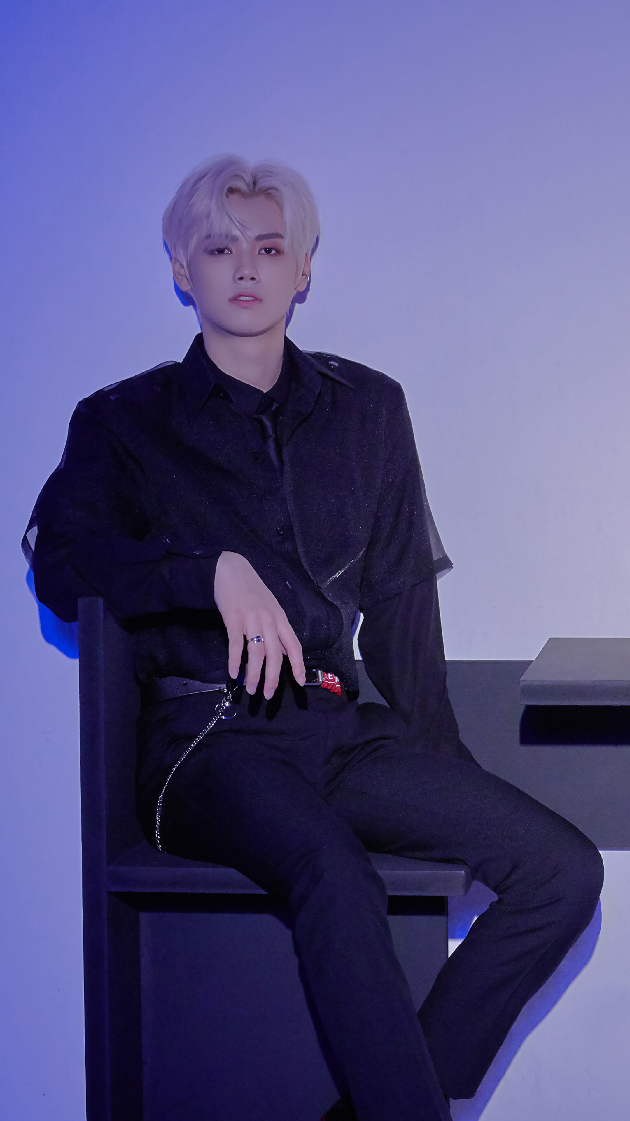 Minhee from X1 HD Phone Wallpaper