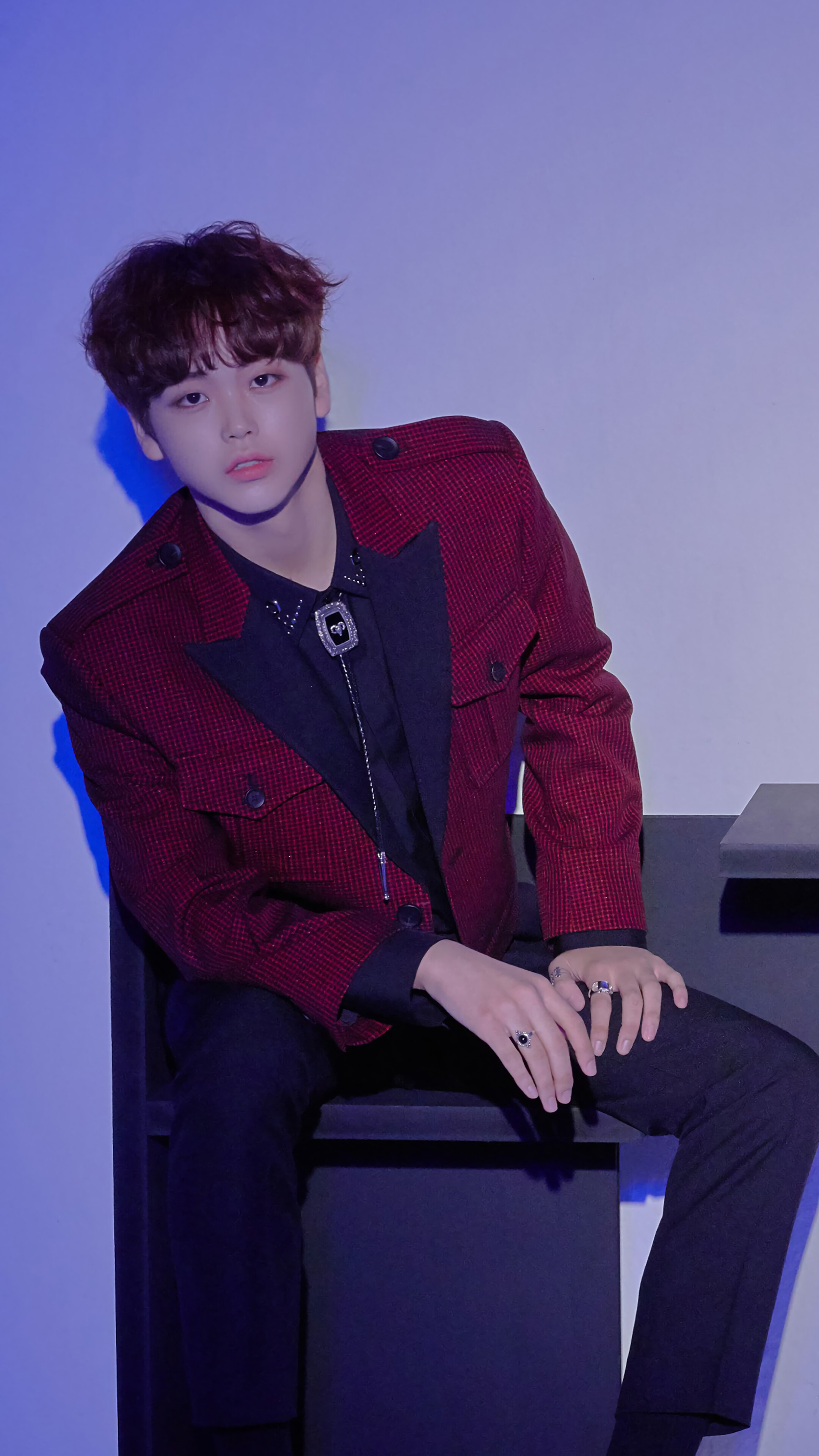 Song Hyeongjun in a red jacket HD Phone Wallpaper