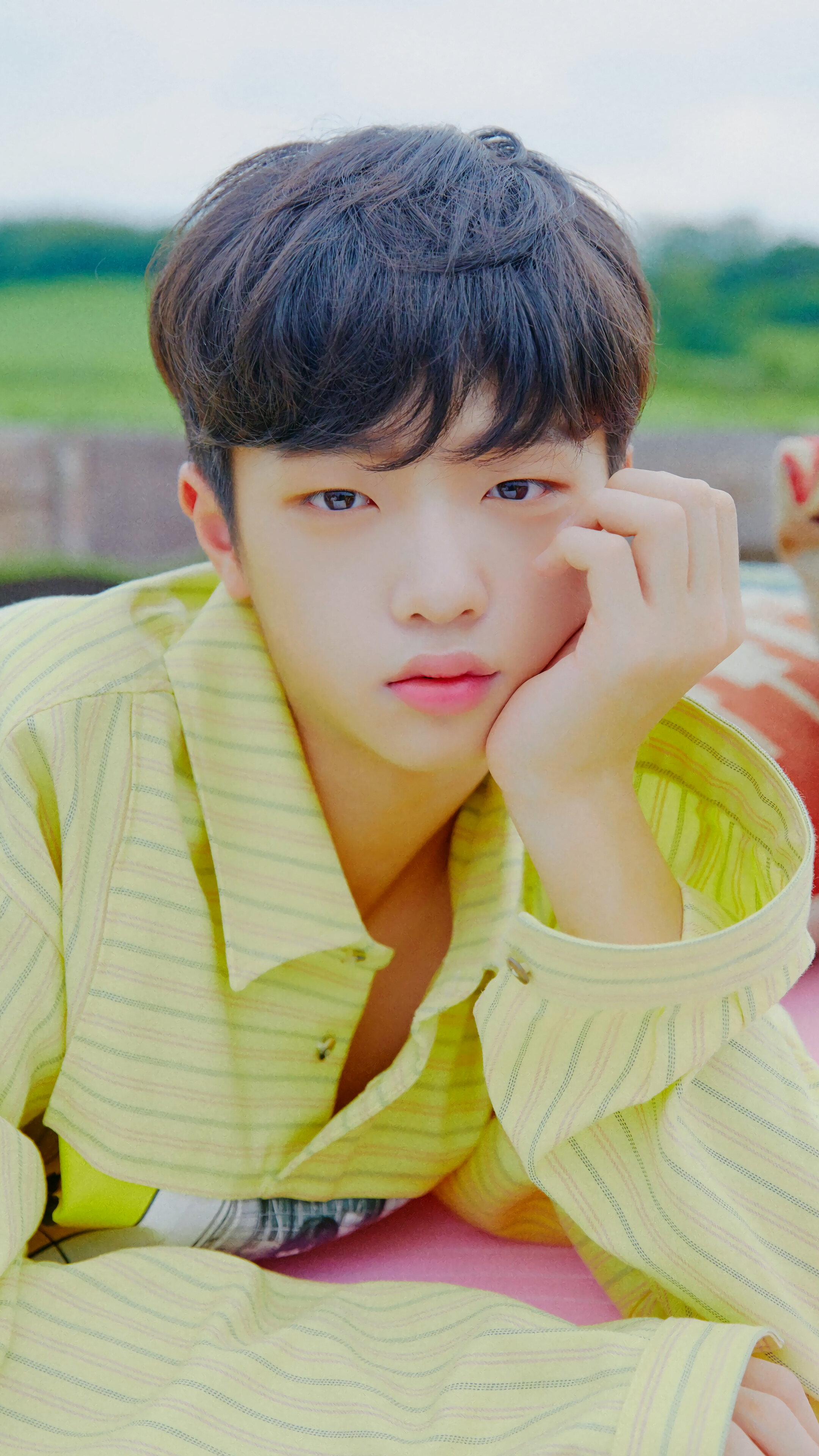 X1 Dongpyo 4K HD Phone Wallpaper