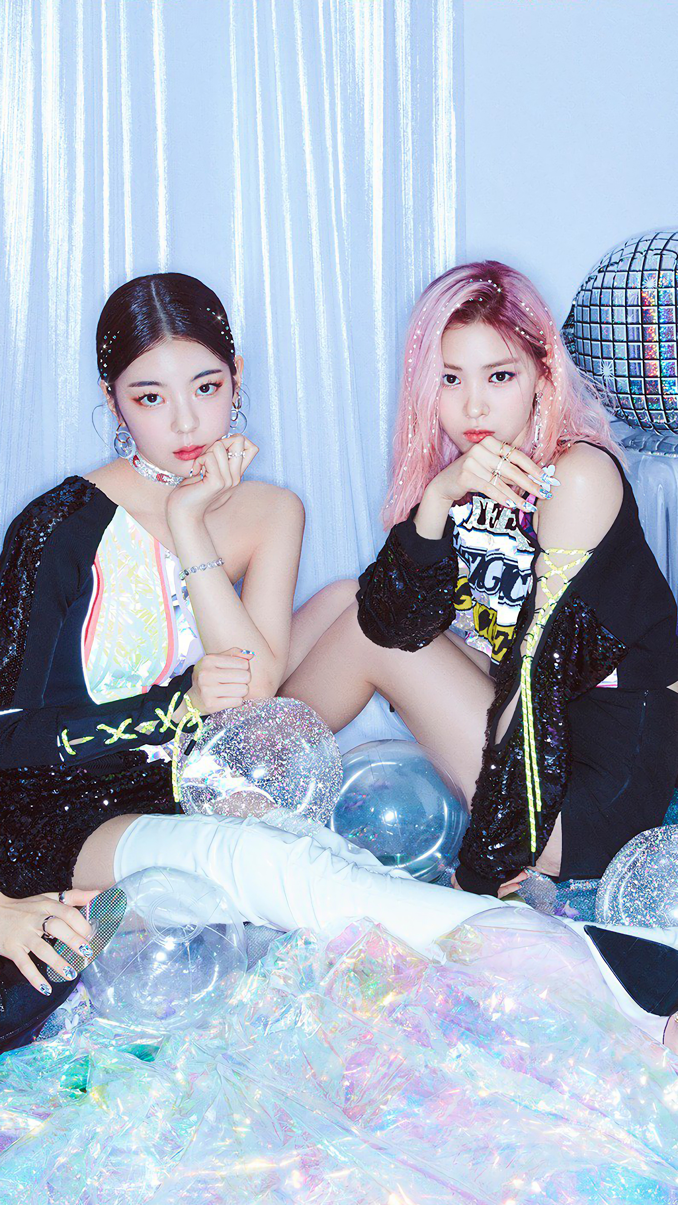 ITZY members from ITz ICY 4K HD Phone Wallpaper