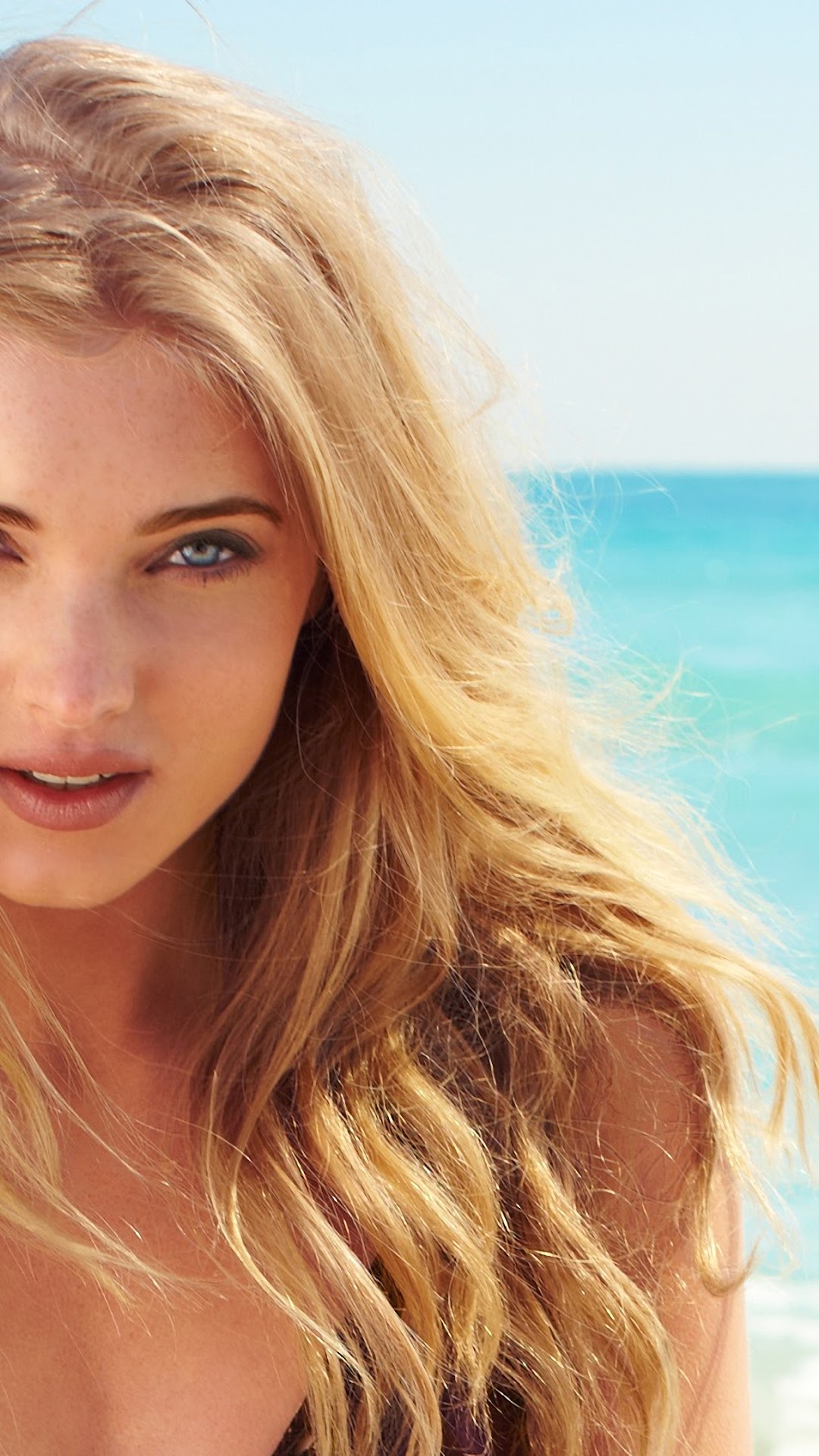 Elsa Hosk blonde woman on beach HD Phone Wallpaper