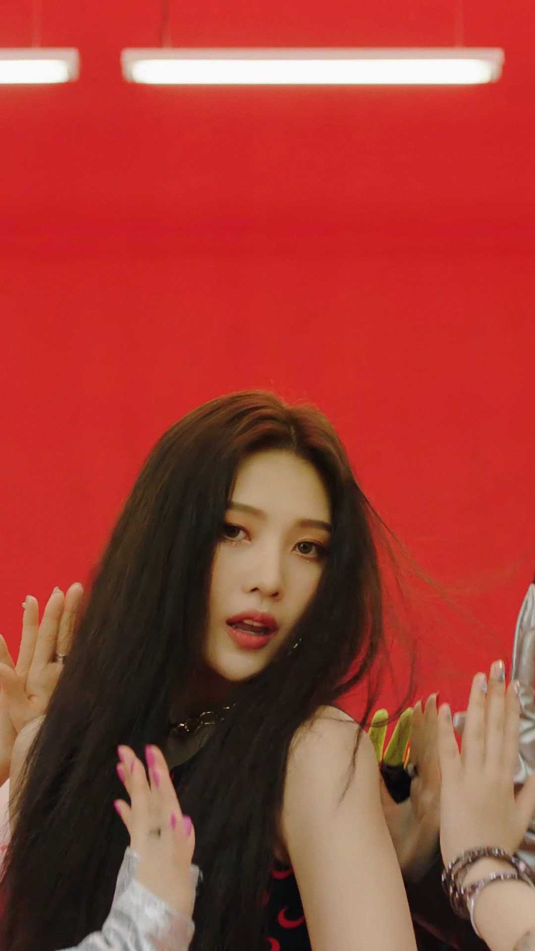 Joy from Red Velvet in Zimzalabim music video HD Phone Wallpaper
