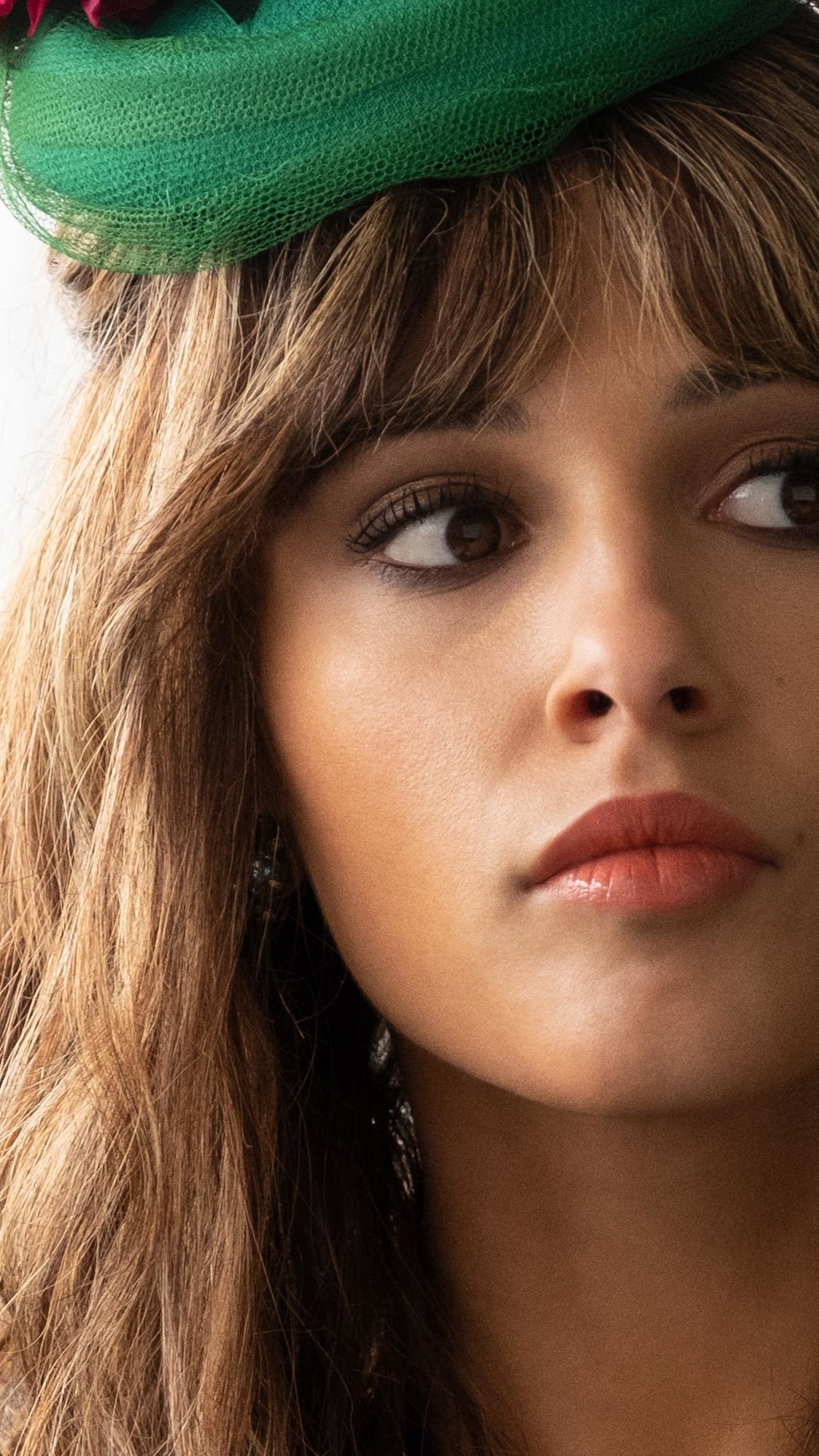 Naomi Scott from Charlie's Angels HD Phone Wallpaper