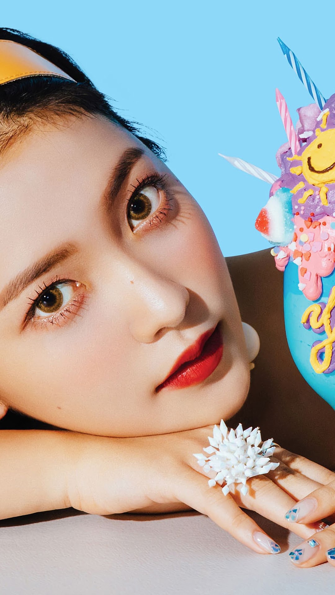 Yeri from Red Velvet with a colorful cake HD Phone Wallpaper