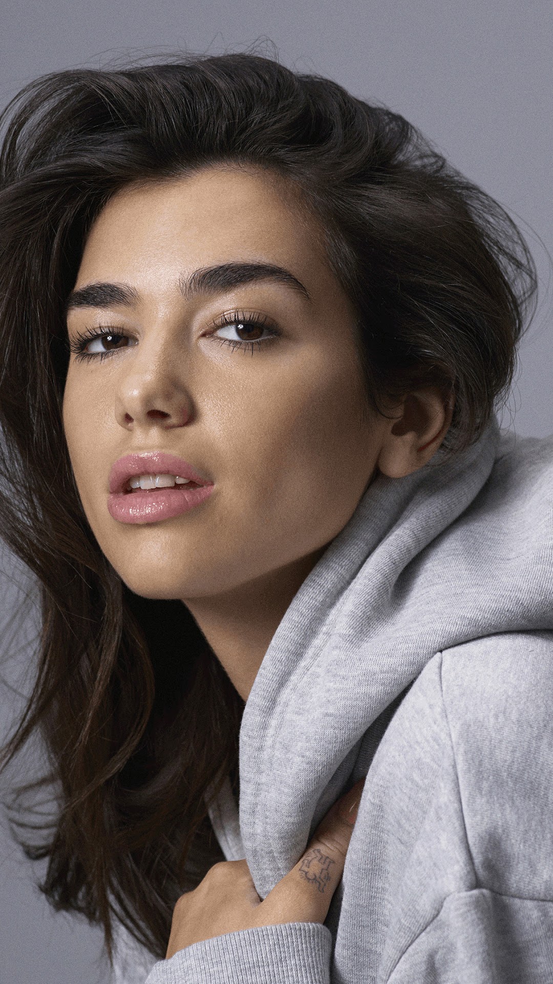 Dua Lipa HD Phone Wallpaper