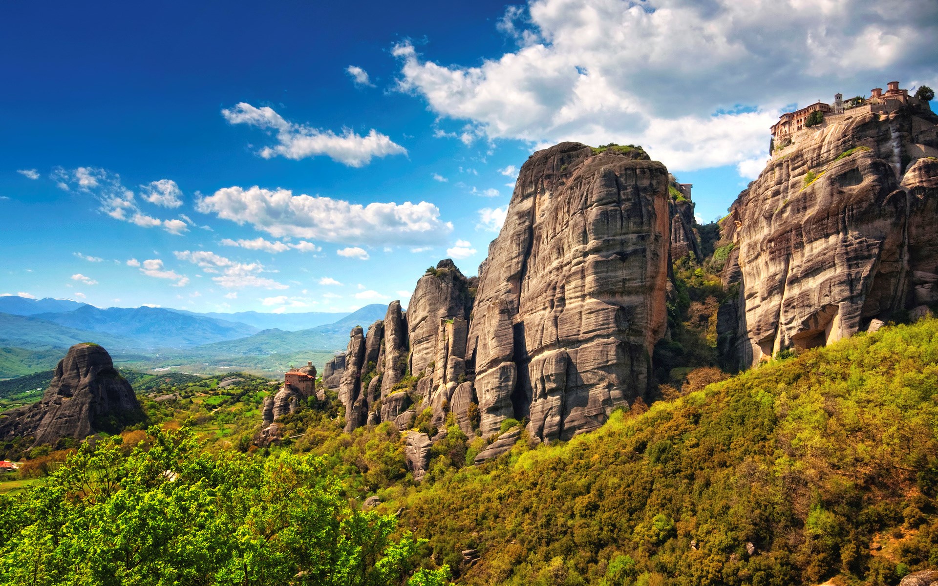 Monasteries on top of rock formations in Meteora, Greece HD Wallpaper