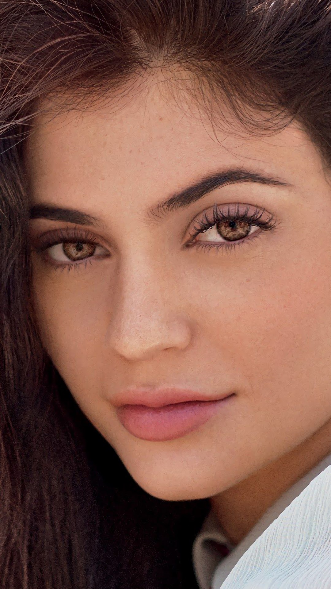 Kylie Jenner Close-up Portrait HD Phone Wallpaper