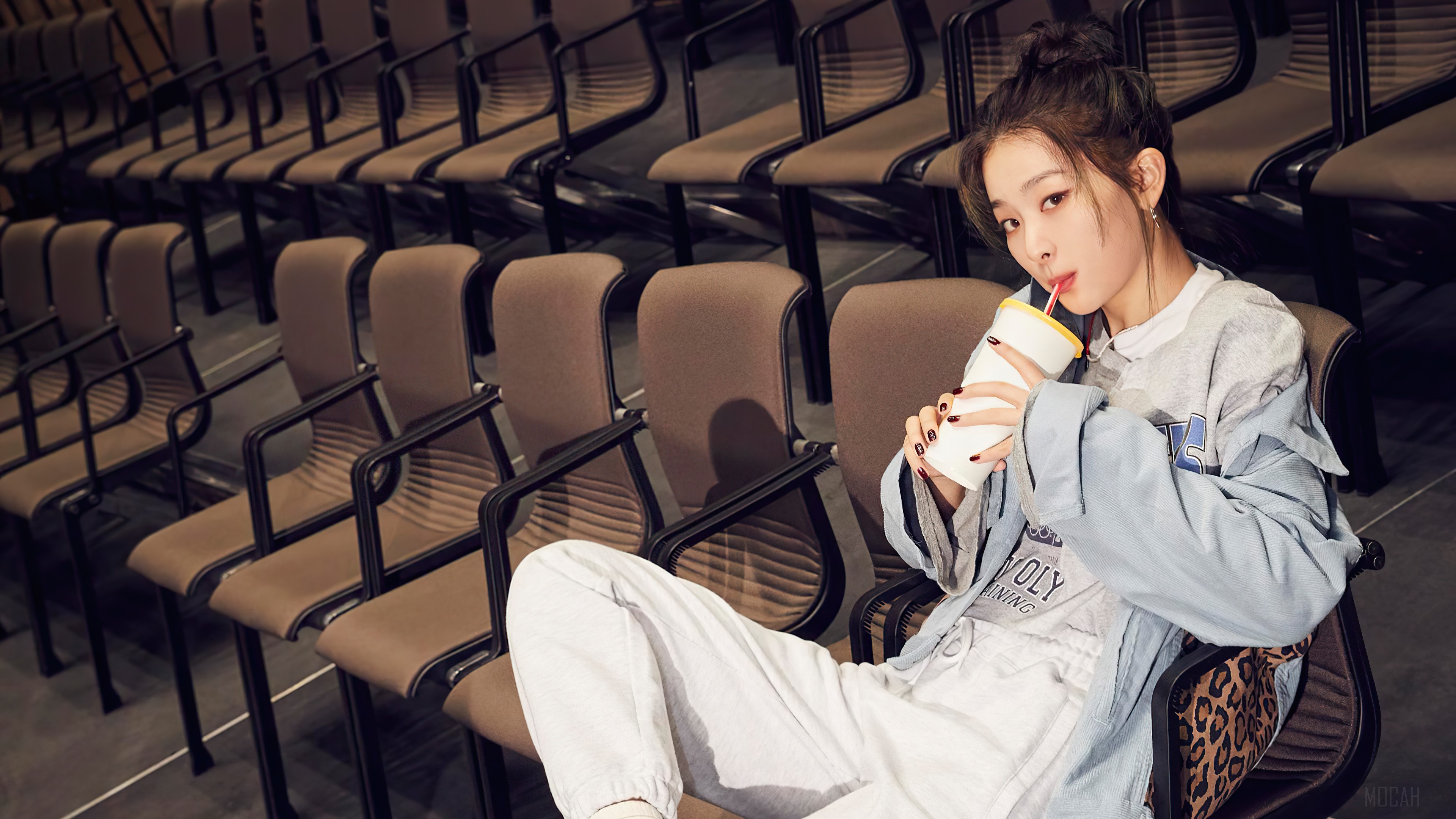 Seulgi from Red Velvet drinking from a cup HD Wallpaper