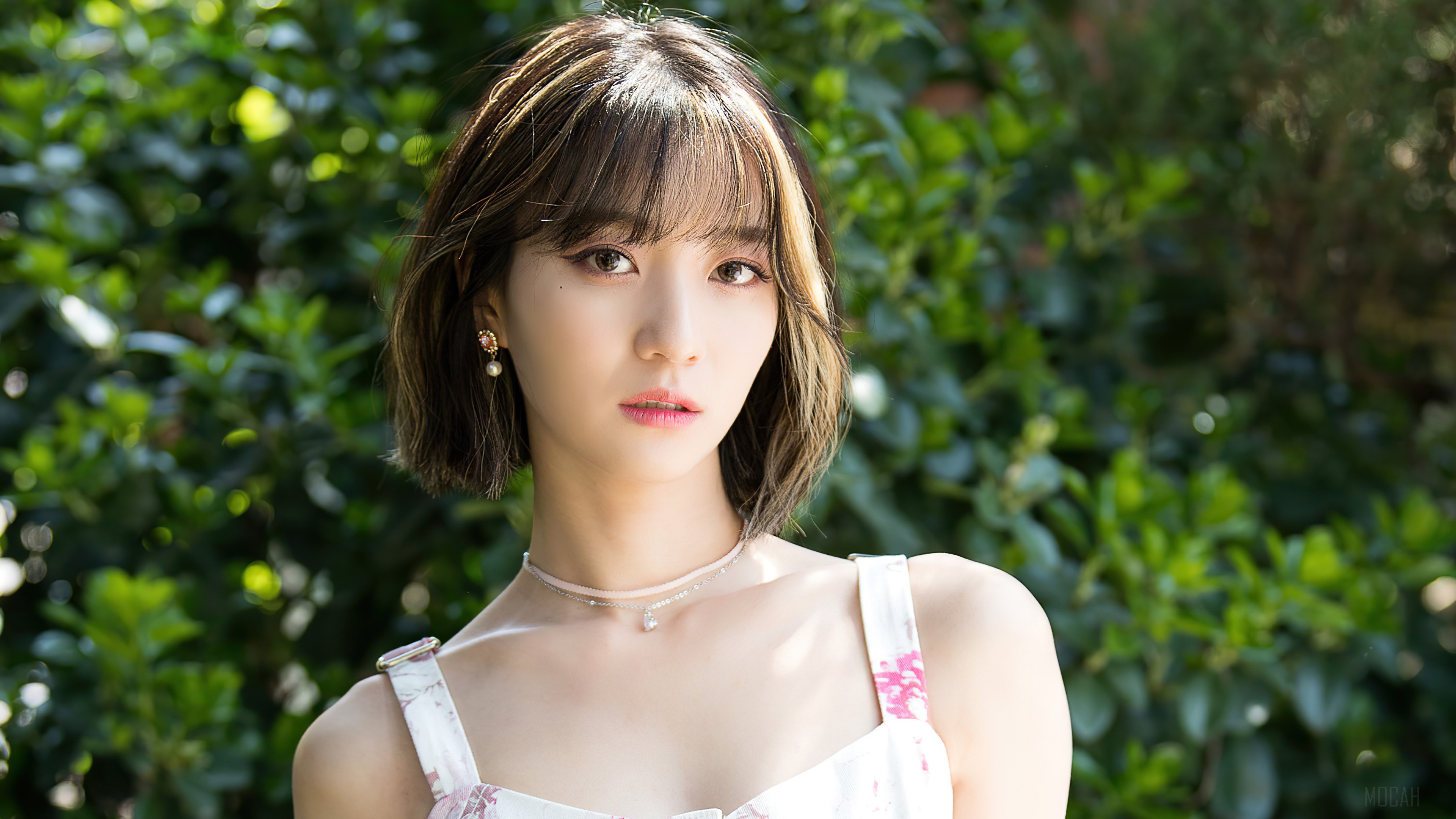 Binnie from Oh My Girl in Nonstop 4K HD Wallpaper