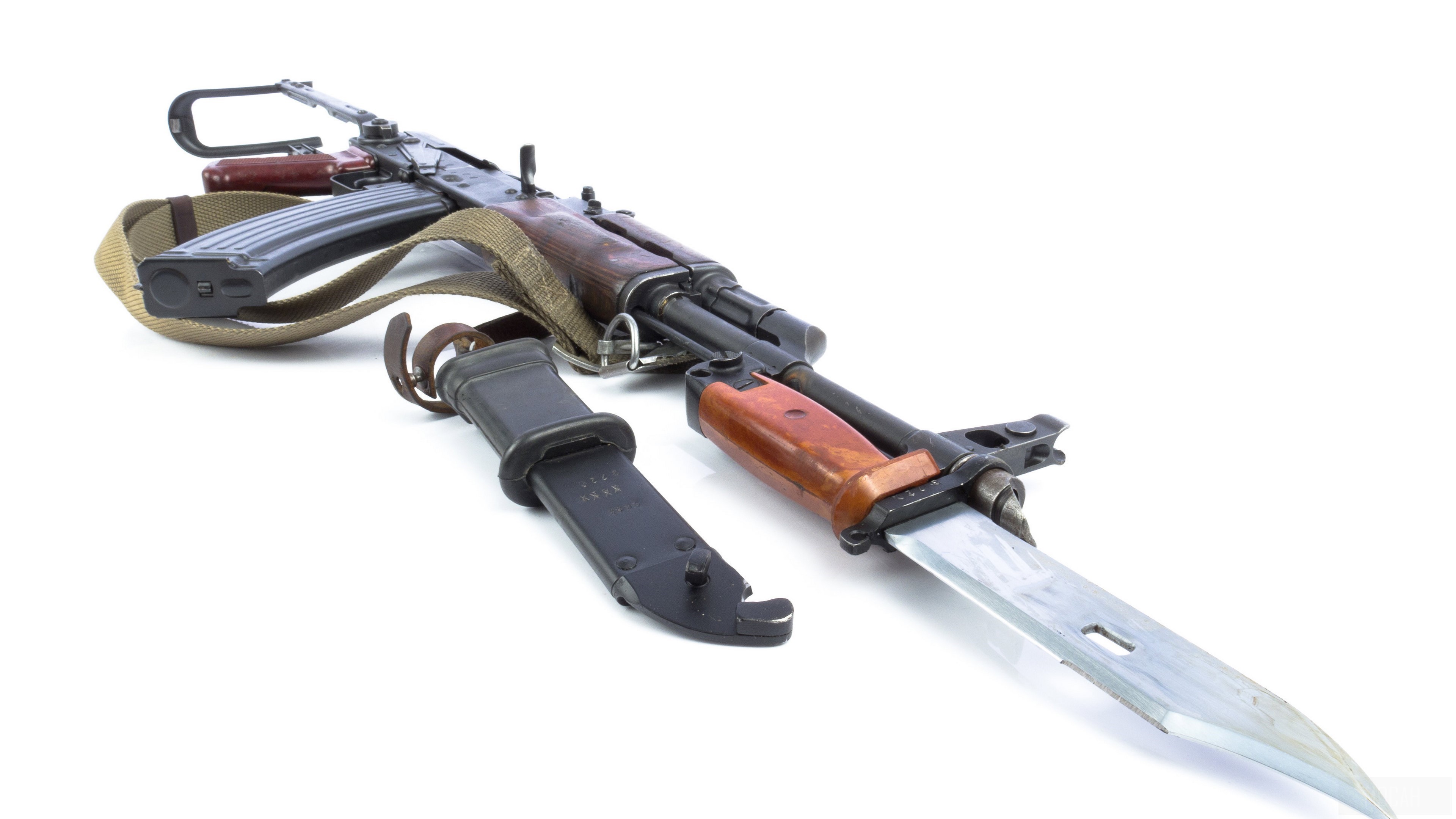 AK-47 assault rifle with bayonet and scabbard HD Wallpaper