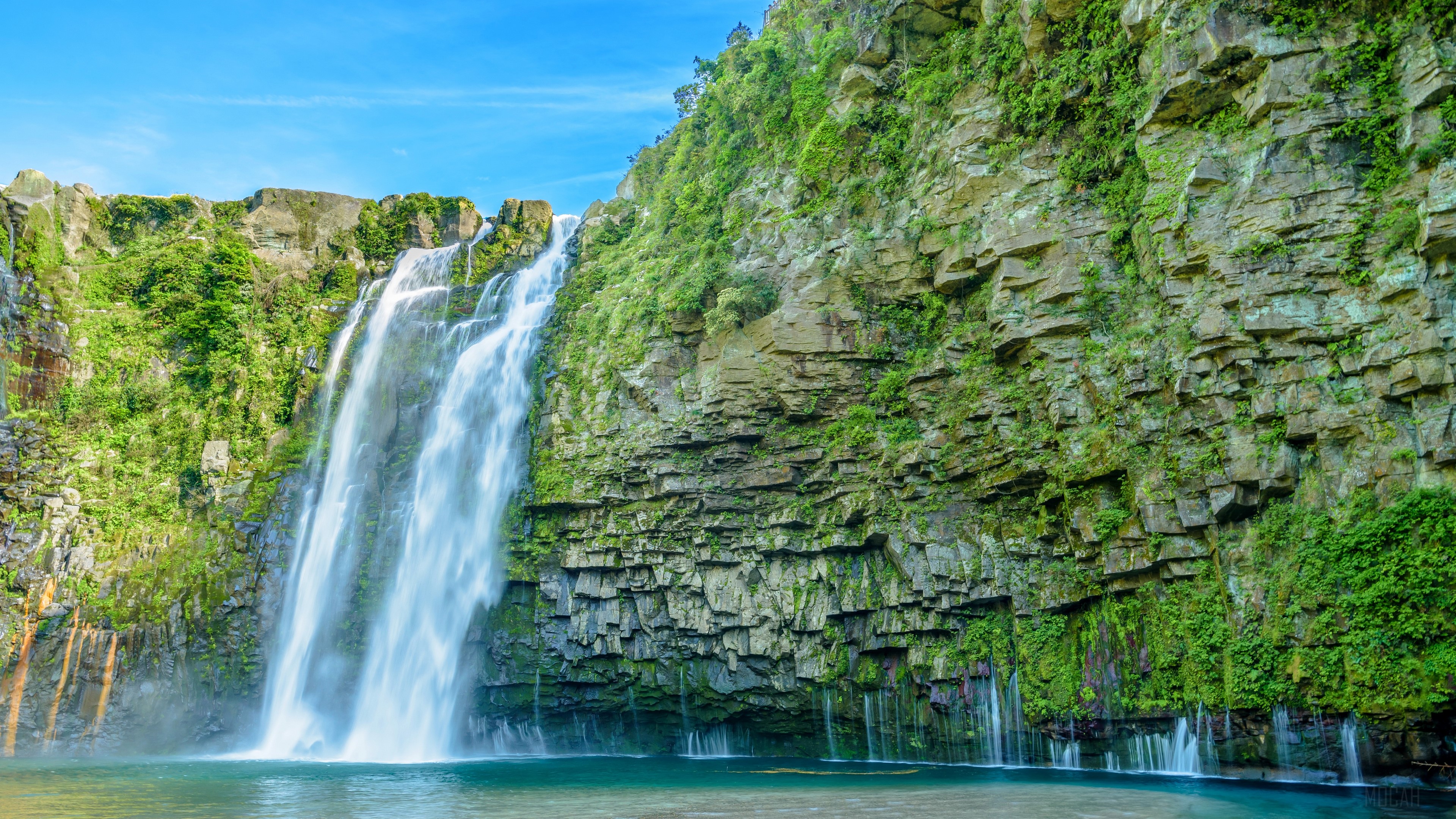 Waterfall 4K HD Wallpaper
