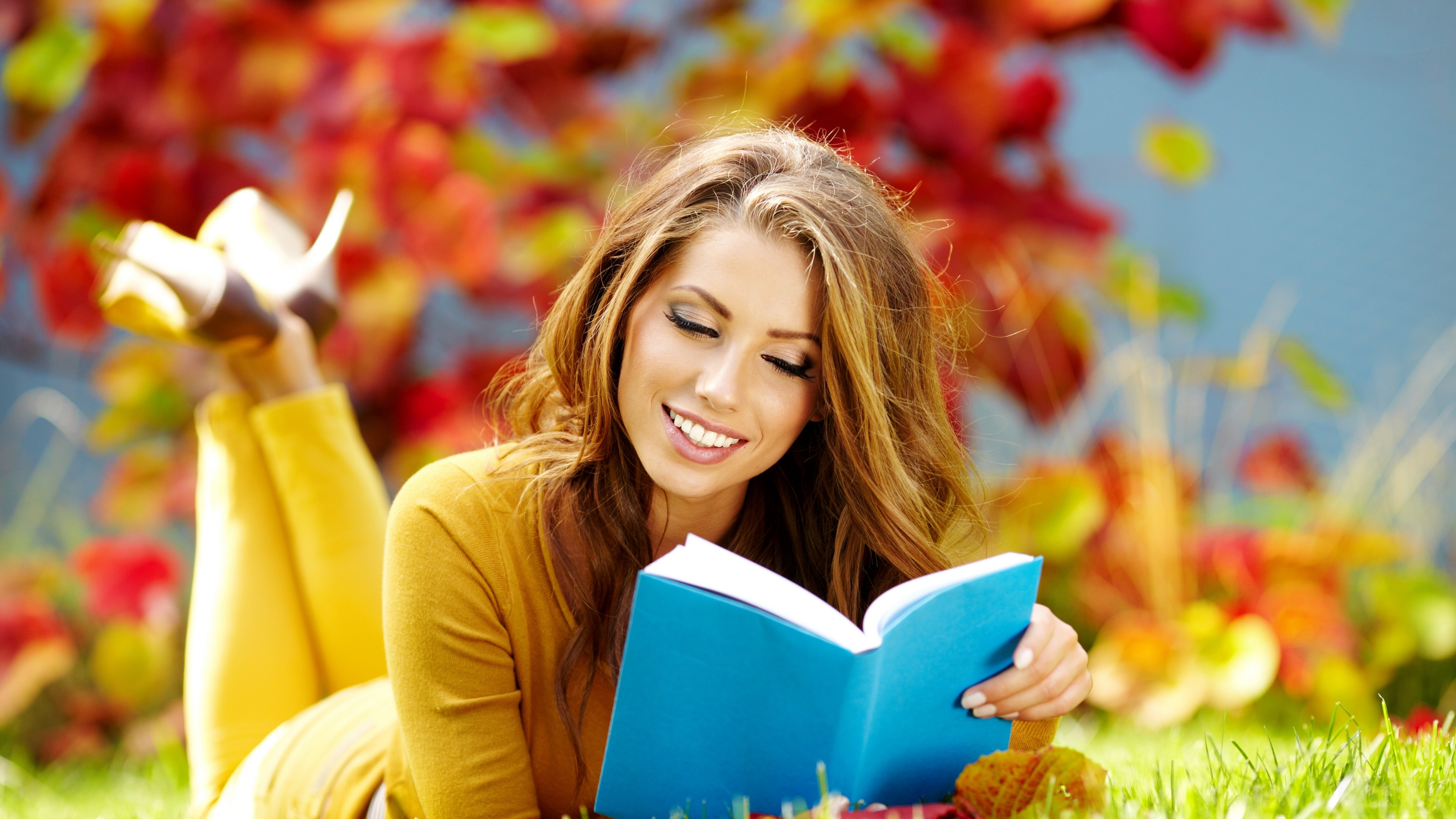 Woman Reading a Book in Fall HD Wallpaper