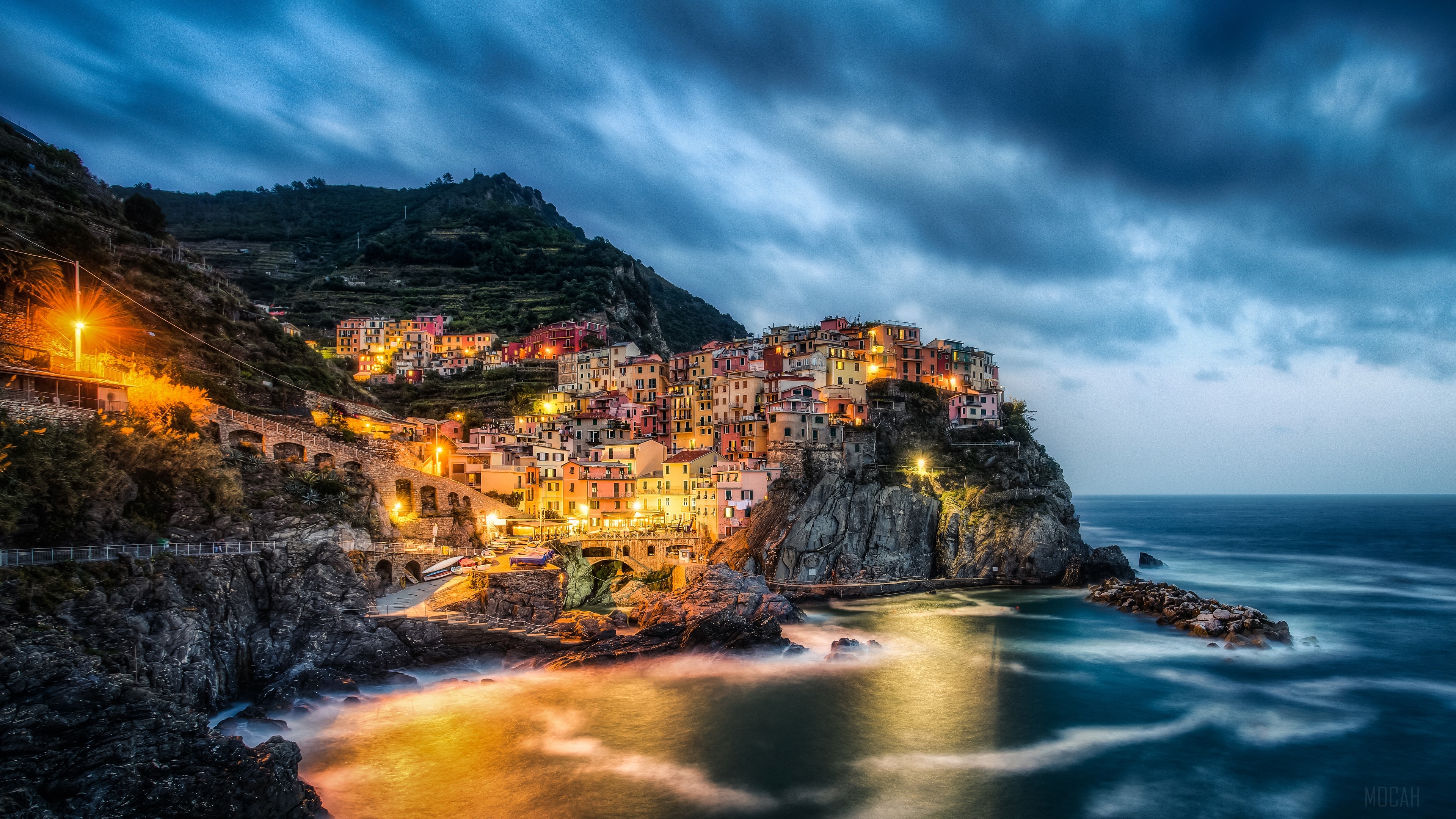 Manarola, Cinque Terre at Night HD Wallpaper
