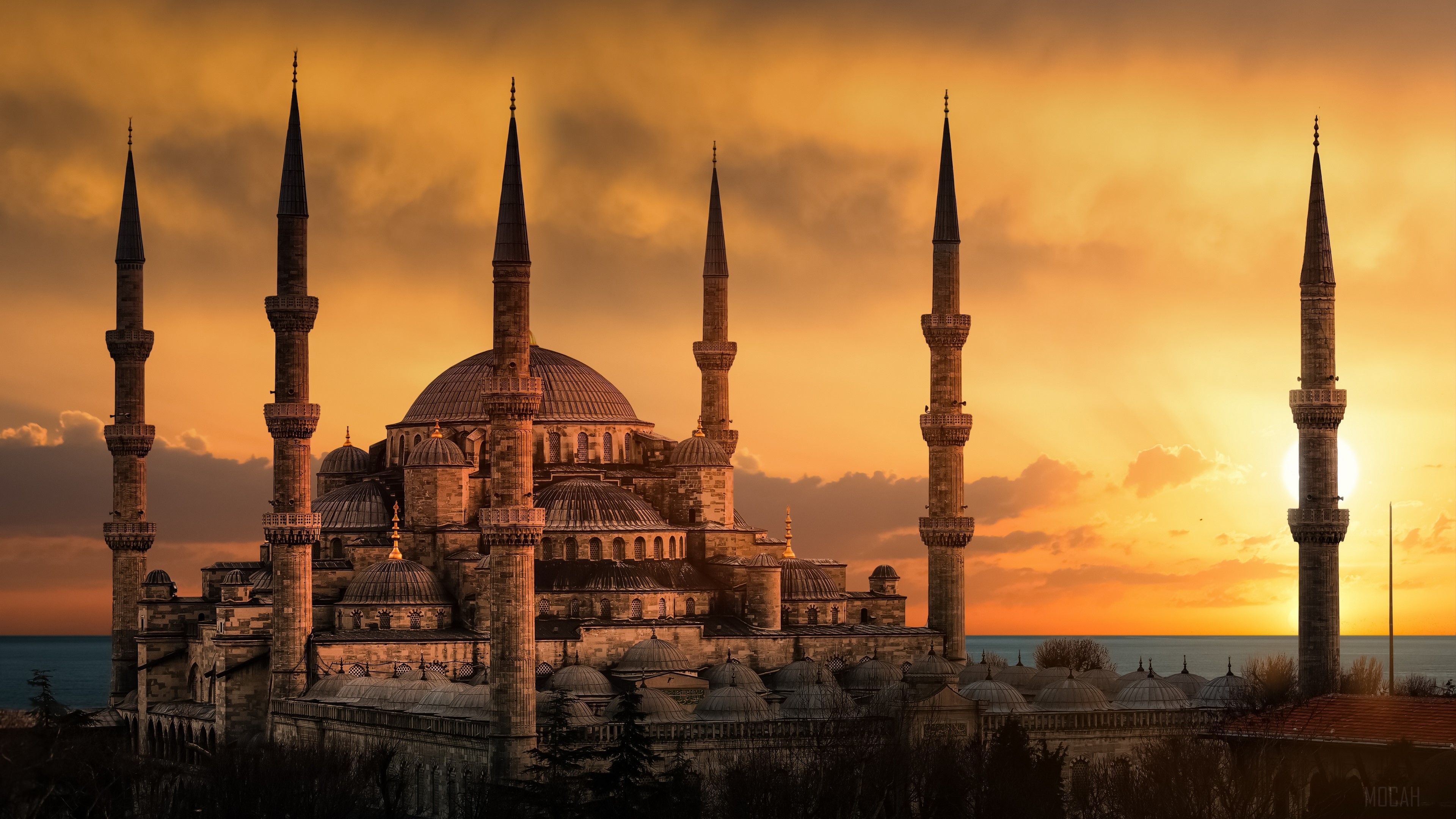 The Blue Mosque at sunset HD Wallpaper