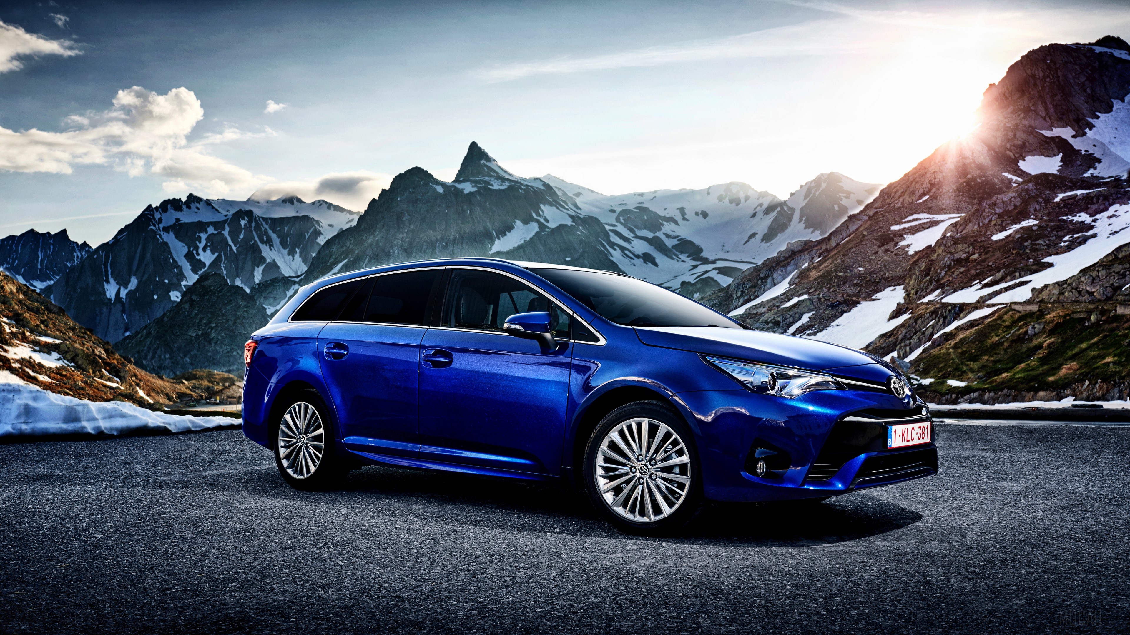 Blue Toyota Avensis Wagon in Mountains 4K HD Wallpaper